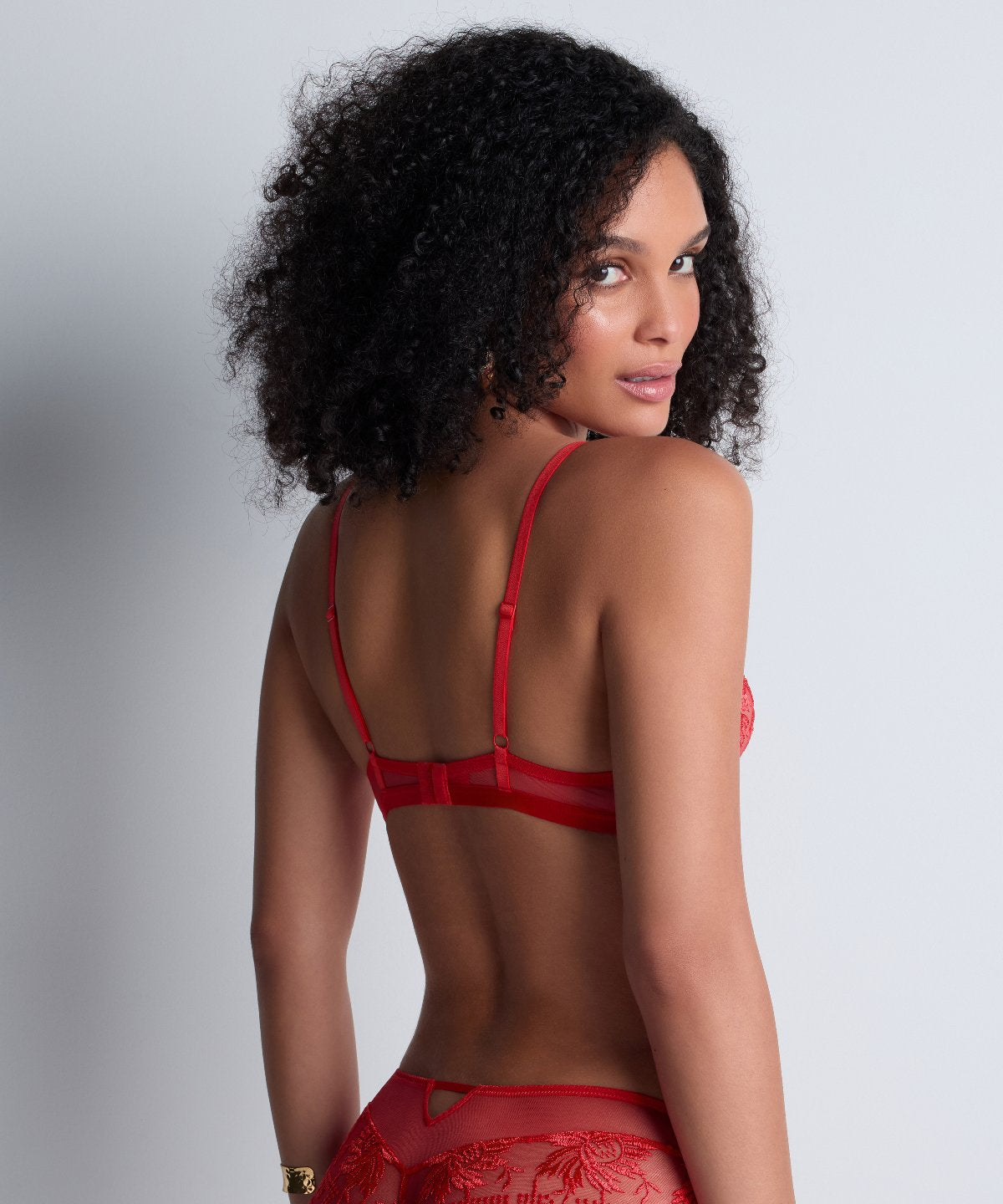 aubade-rules-of-attraction-soutien-gorge-triangle-armatures-flame image 5