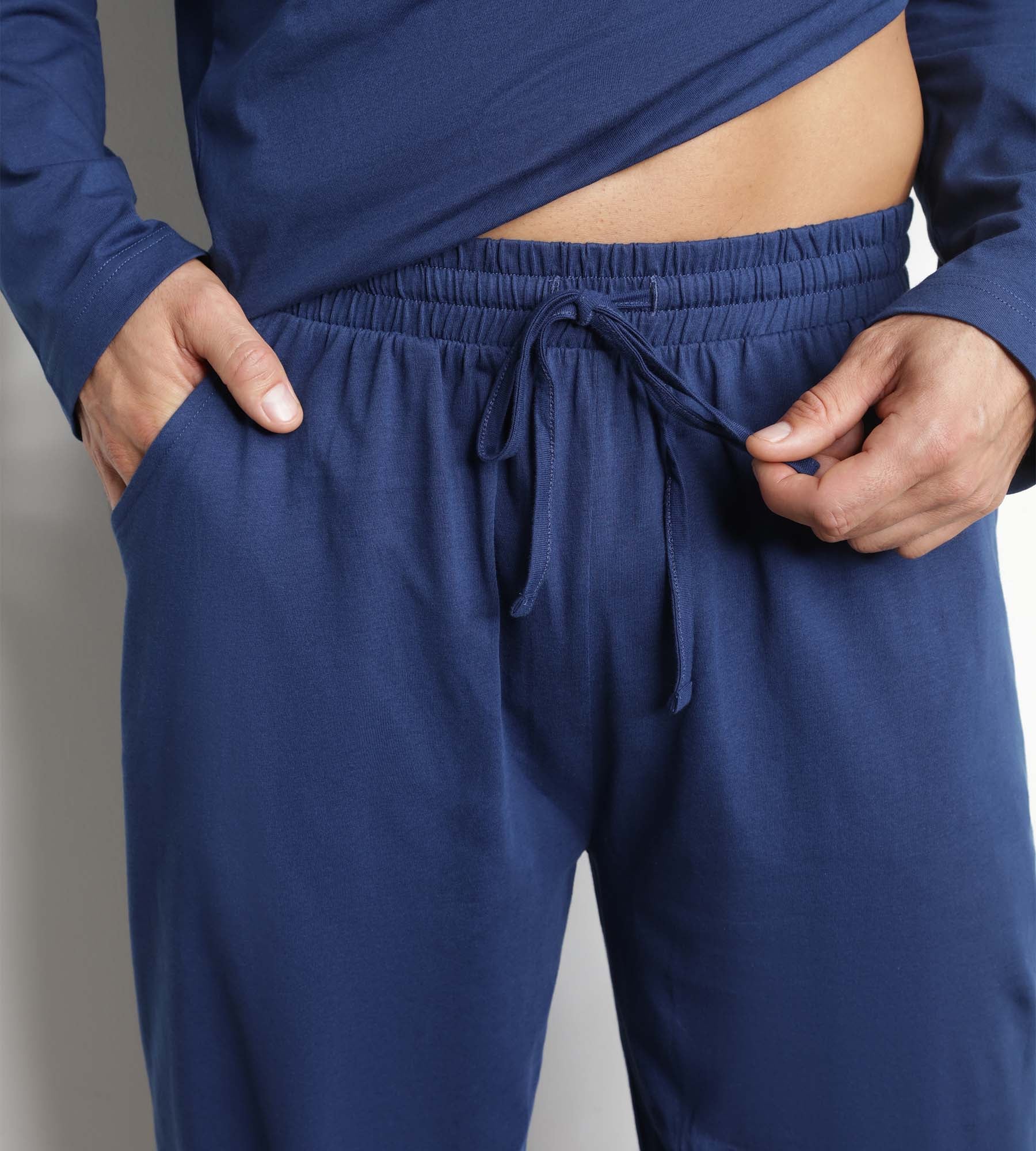 dim-nightwear-ensemble-pyjama-jogger-col-serafino-bleu-nuit-homme image 3