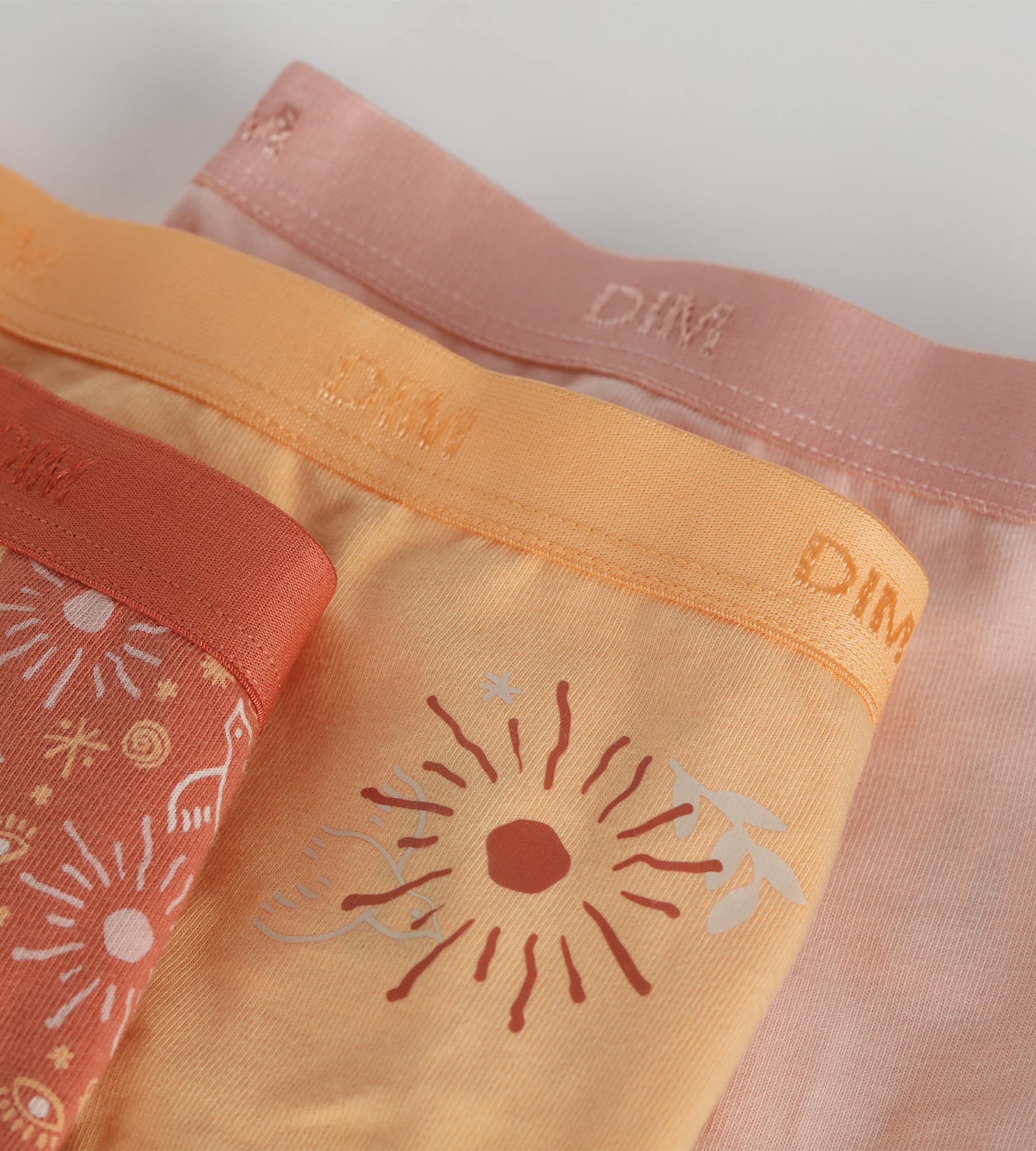 dim-les-pockets-lot-de-3-slips-fille-coton-stretch-motif-soleil-orange-rose image 3