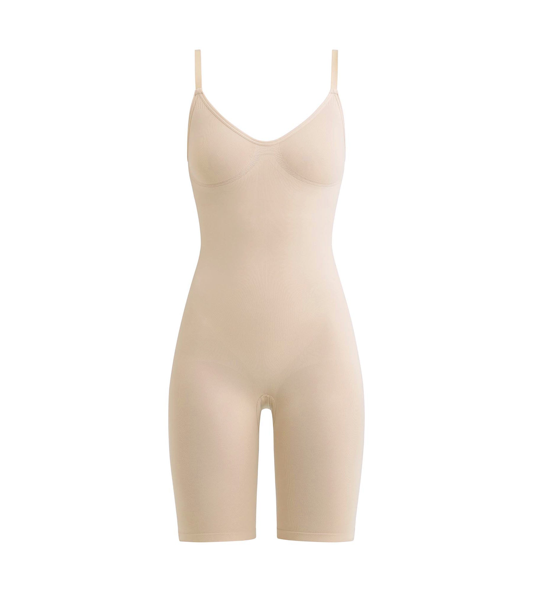 dim-silhouette-seconde-peau-body-short-femme-sans-armature-nude image 3