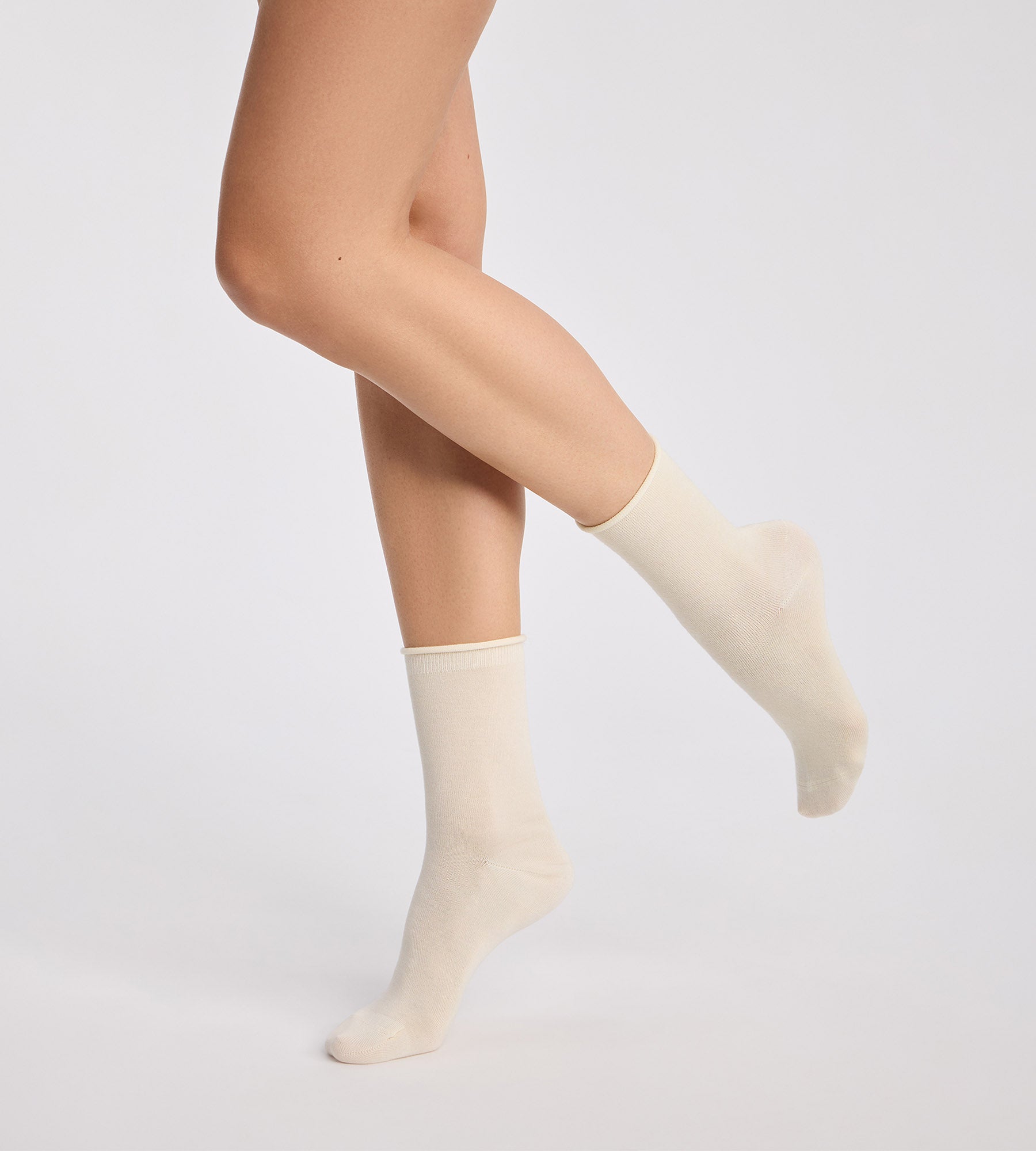 dim-modal-lot-de-2-chaussettes-femme-taupe-beige image 2