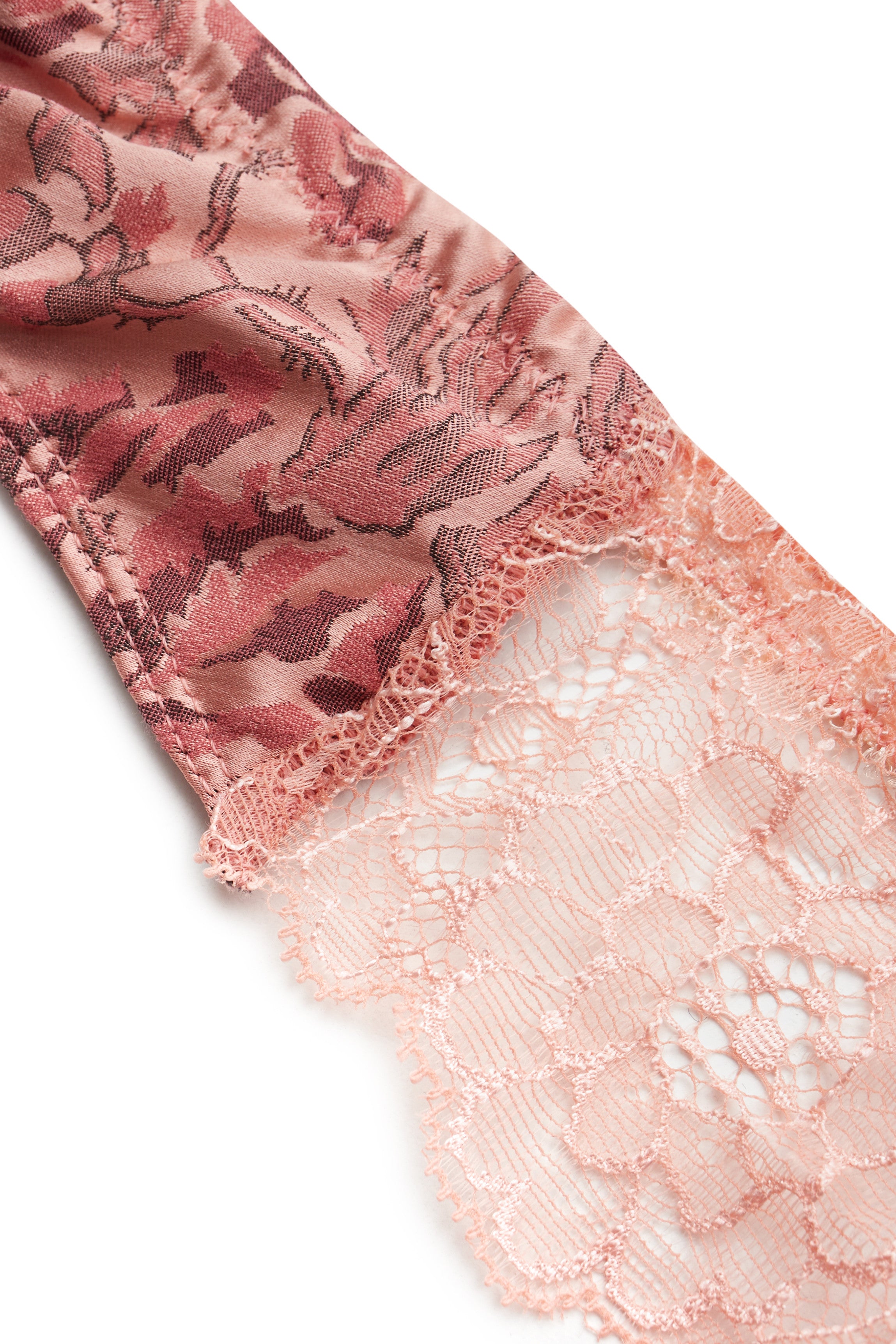 cadolle-tanga-satin-gariguette-string-dentelle-doubl-e-satin image 5