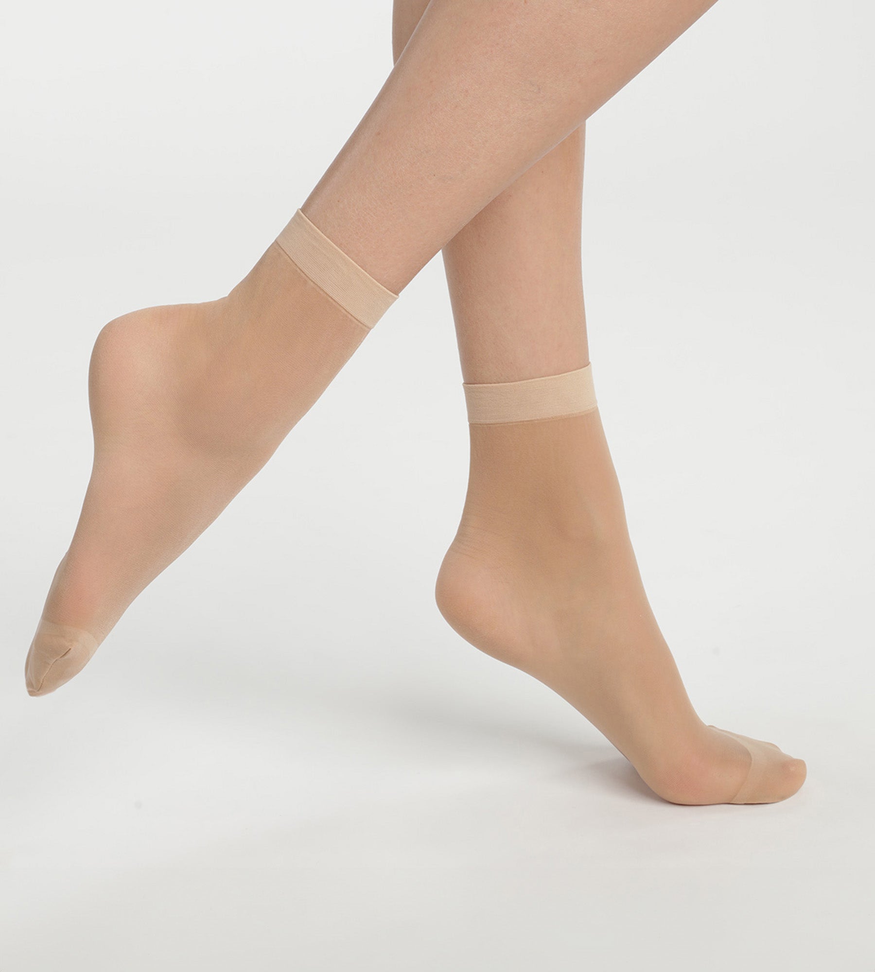 dim-clat-ultra-resist-lot-2-paires-socquettes-voile-20d-beige-clat image 3