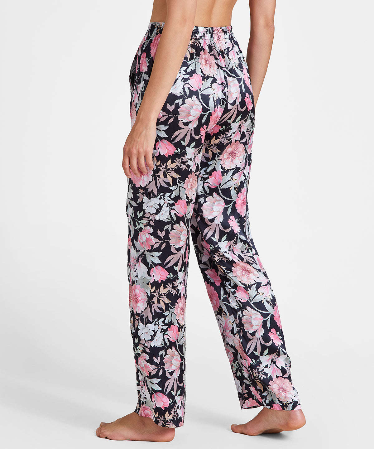aubade-toi-mon-amour-pantalon-en-soie-pivoine-noire image 4