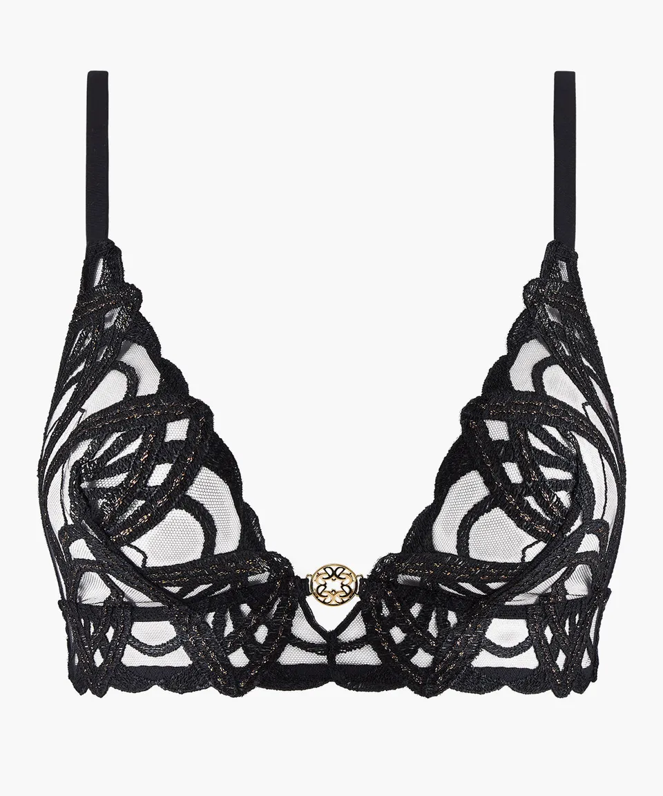 aubade-my-desire-triangle-secret-date image 1