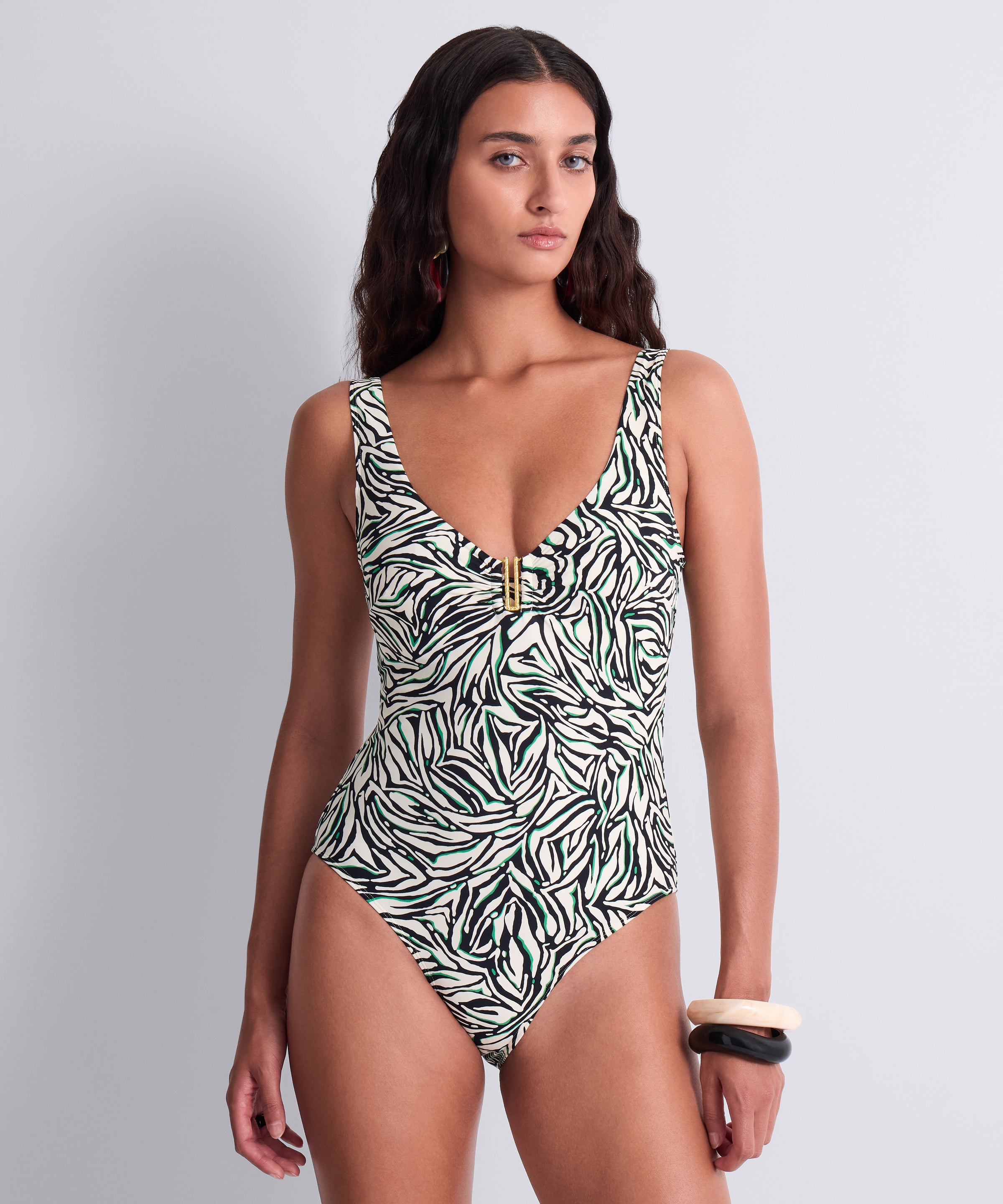 aubade-tropical-splash-maillot-une-pi-ce-nageur-armatures-wild-stripes image 3