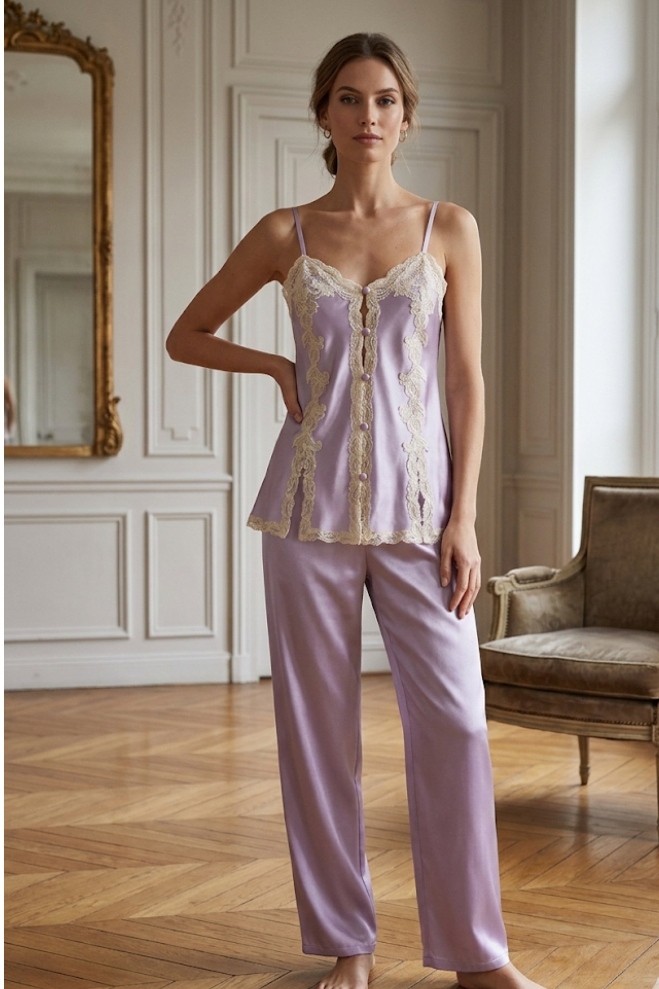cadolle-pyjama-soie-lavande-dentelle-doubl-e-soie image 2