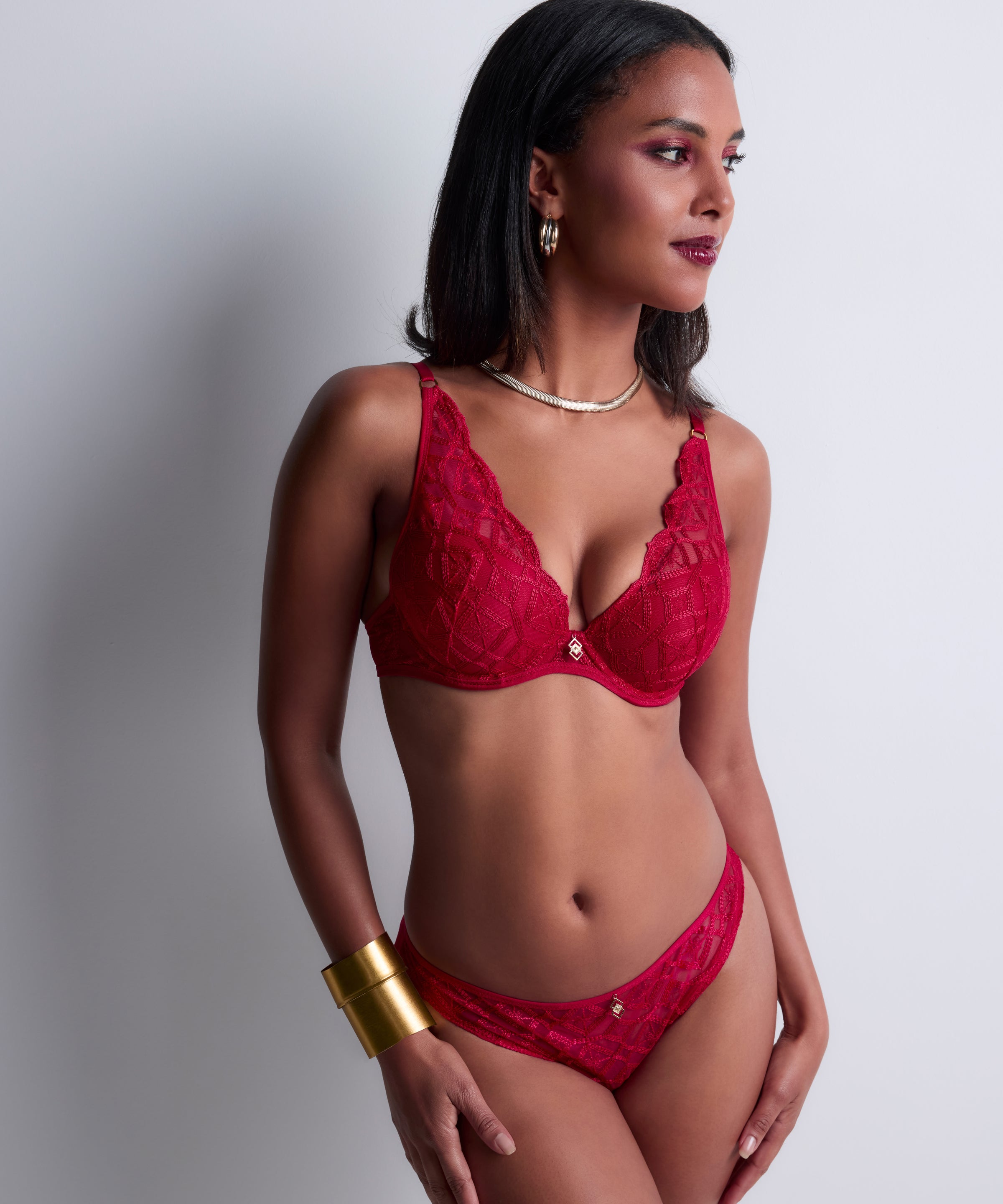 aubade-sense-of-illusion-soutien-gorge-plunge-foulard-red-berry image 3