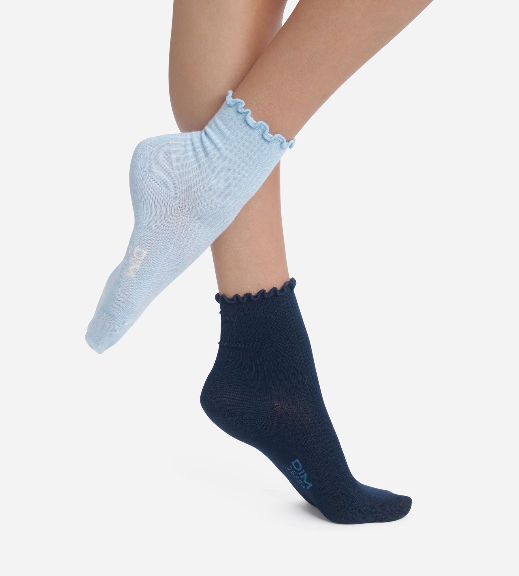 dim-modal-lot-de-2-paires-chaussettes-femme-volants-marine-bleu-ciel image 2