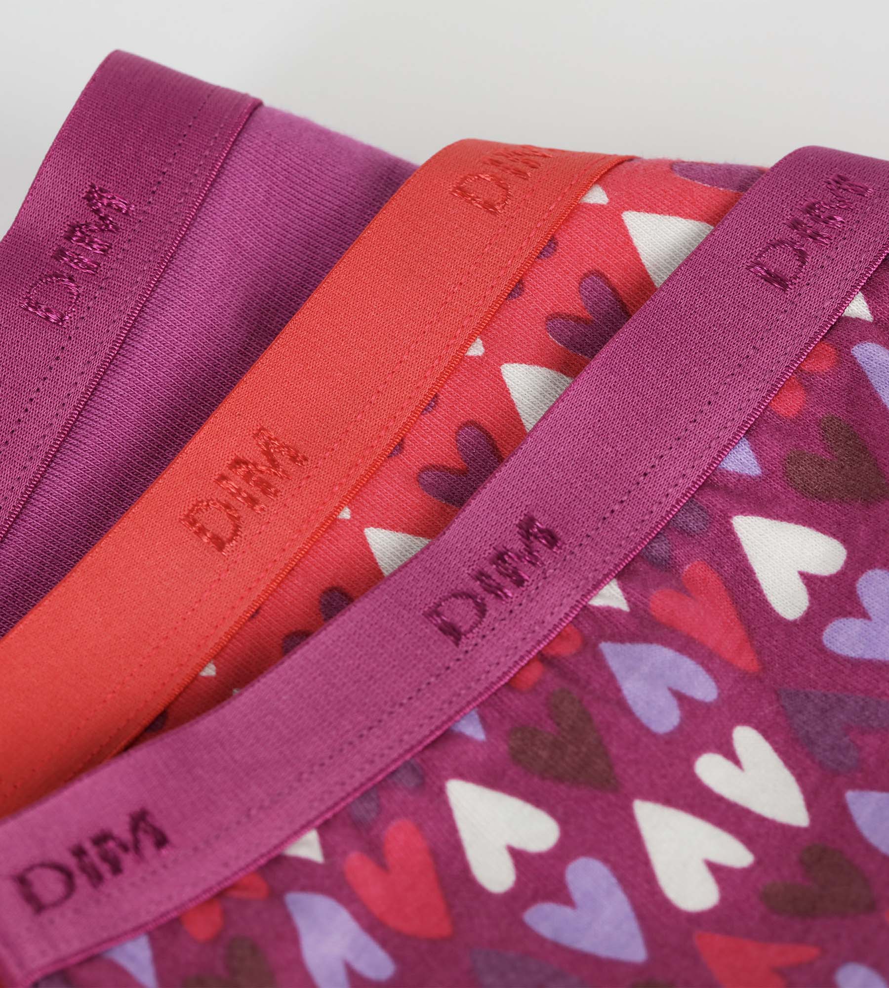 dim-les-pockets-lot-de-3-culottes-fille-coton-stretch-violet-rouge-c-urs image 2