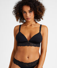 aubade-sweetessence-soutien-gorge-triangle-moul-sans-armatures-noir image 3