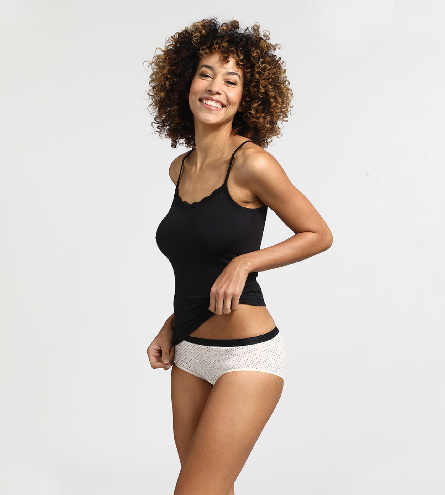 dim-les-pockets-lot-de-3-boxers-femme-coton-n-ud-noir image 3