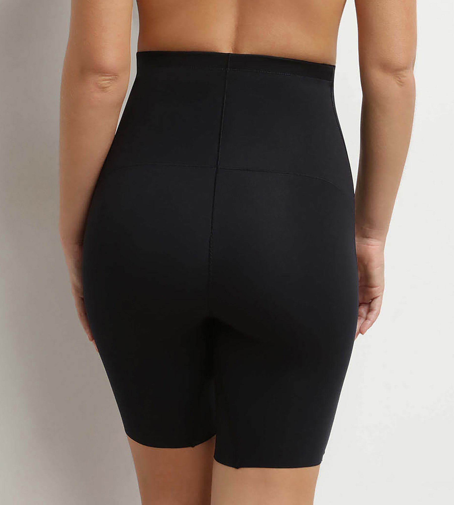 dim-silhouette-contour-shorty-long-gainant-microfibre-noir image 2