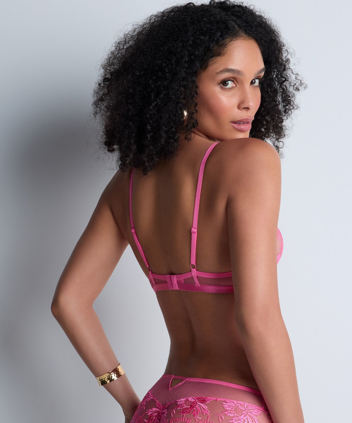 aubade-rules-of-attraction-soutien-gorge-triangle-armatur-exciting-pink image 4