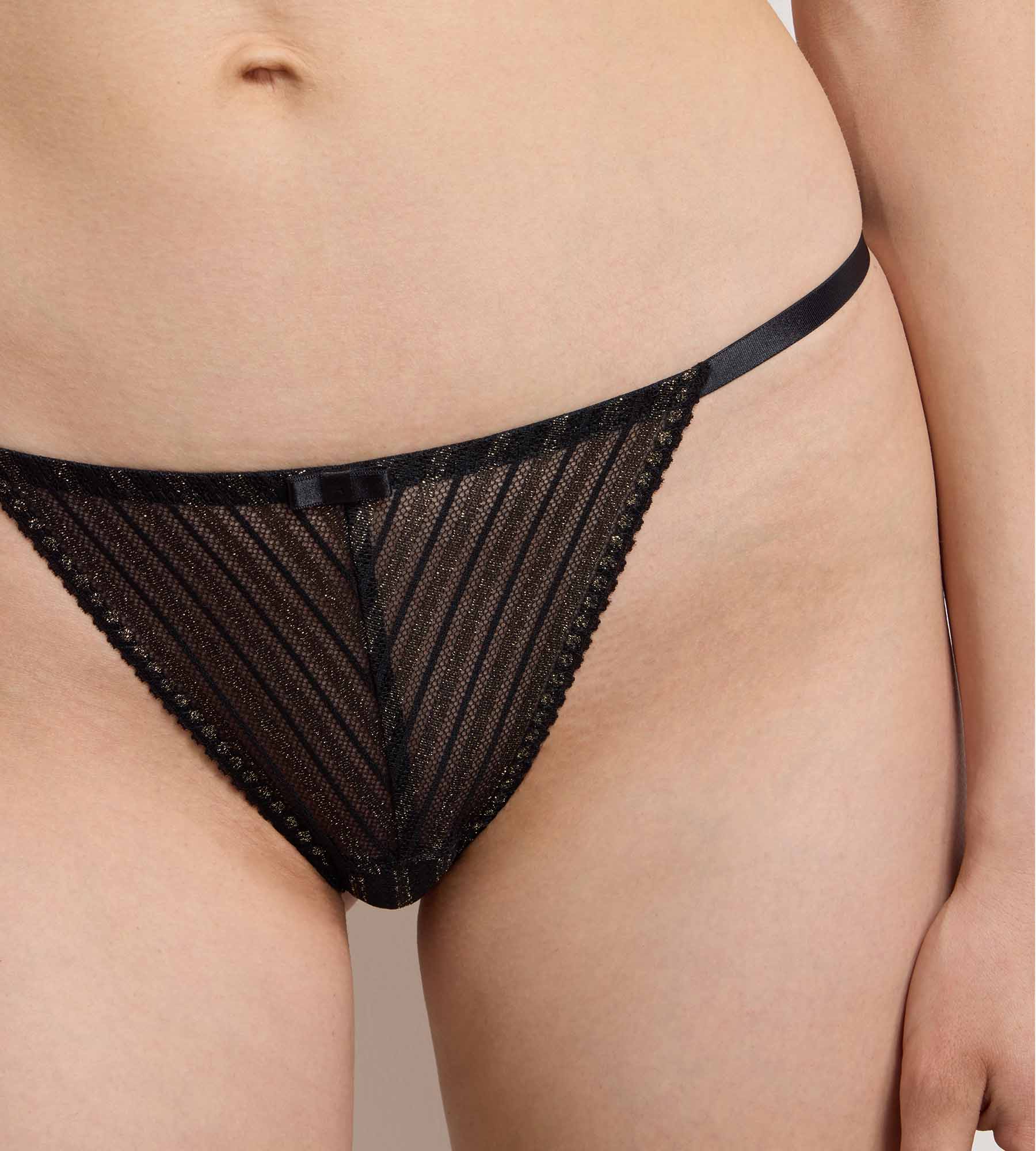 dim-holiday-culotte-br-silienne-dentelle-noire-ray-e-lurex image 6