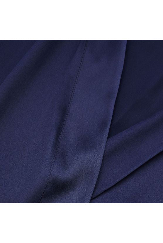 cadolle-peignoir-soie-bleu-marine-homewear image 3