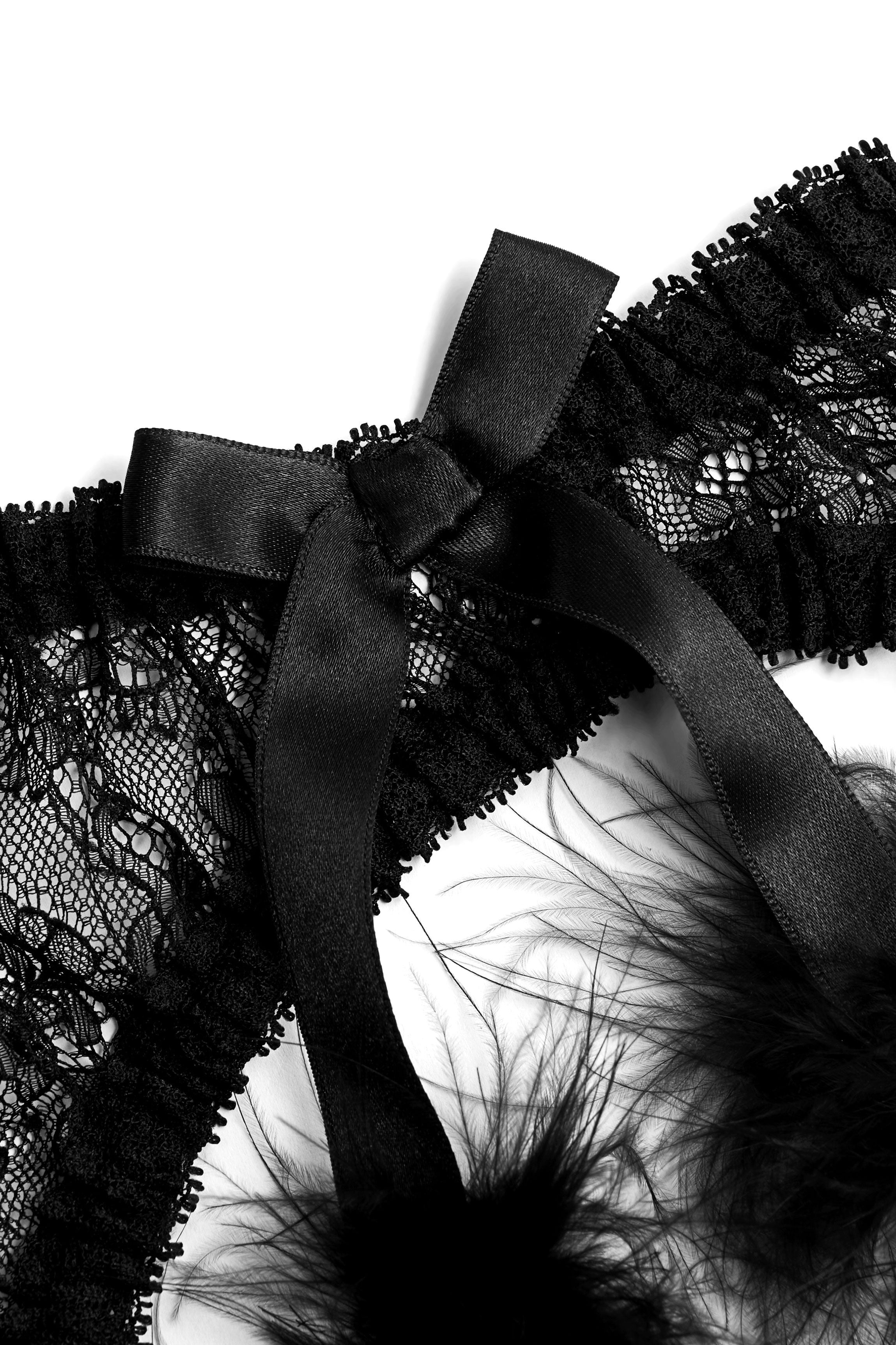 cadolle-culotte-dentelle-noir-pompom image 4