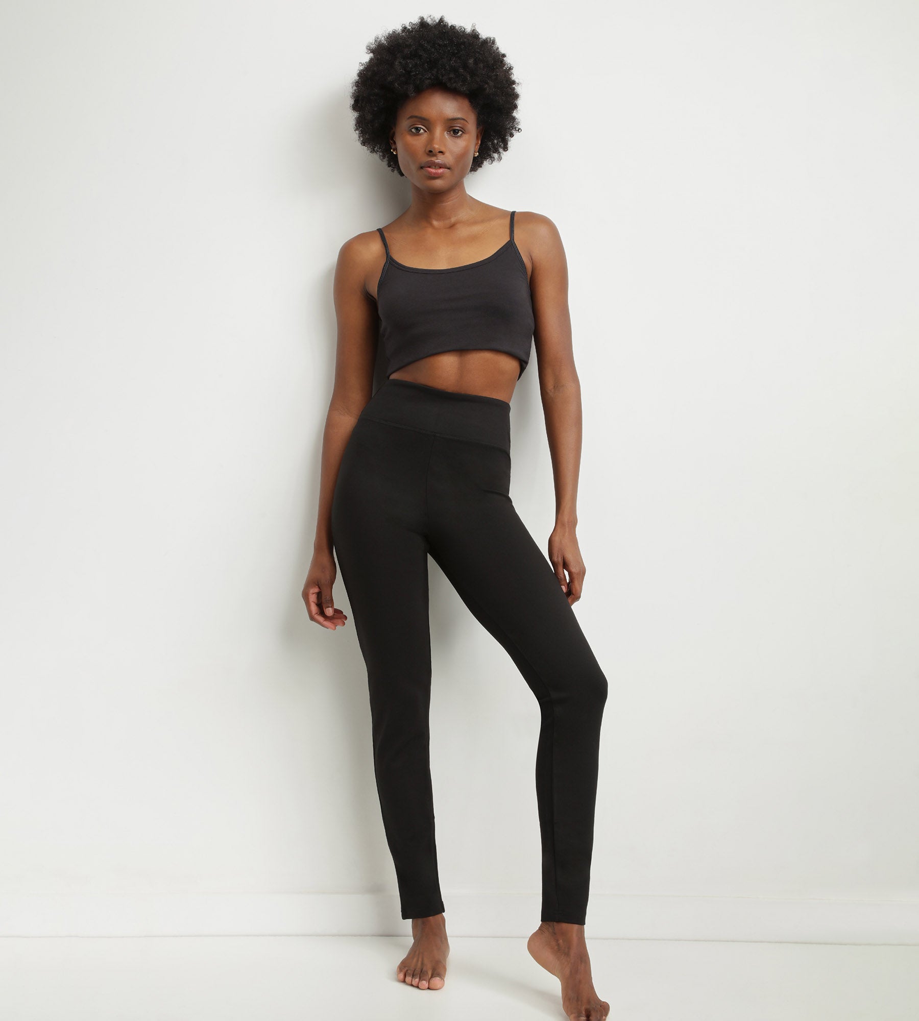 dim-relax-go-legging-femme-noir-effet-galbant image 3