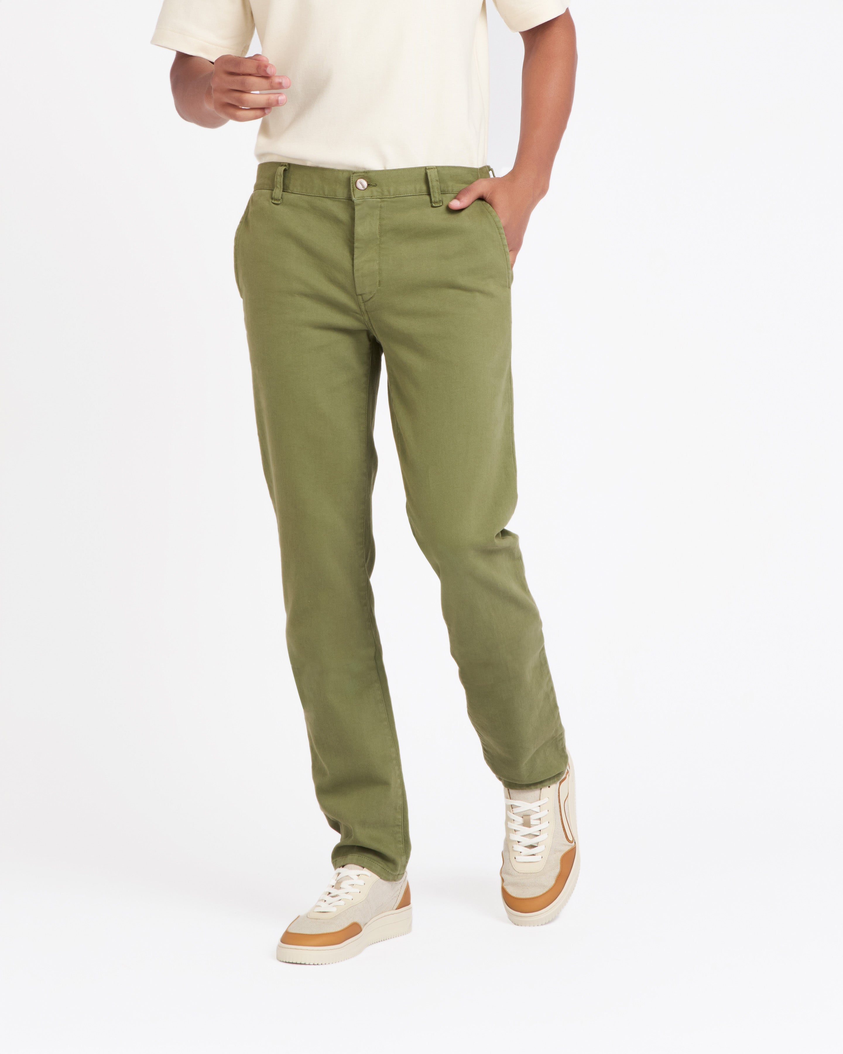 atelier-tuffery-ernest-chino-homme-droit-ajust-vert-kaki image 2