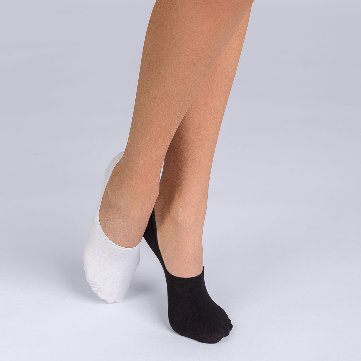 dim-basic-coton-lot-de-2-prot-ge-pieds-basket-femme image 1