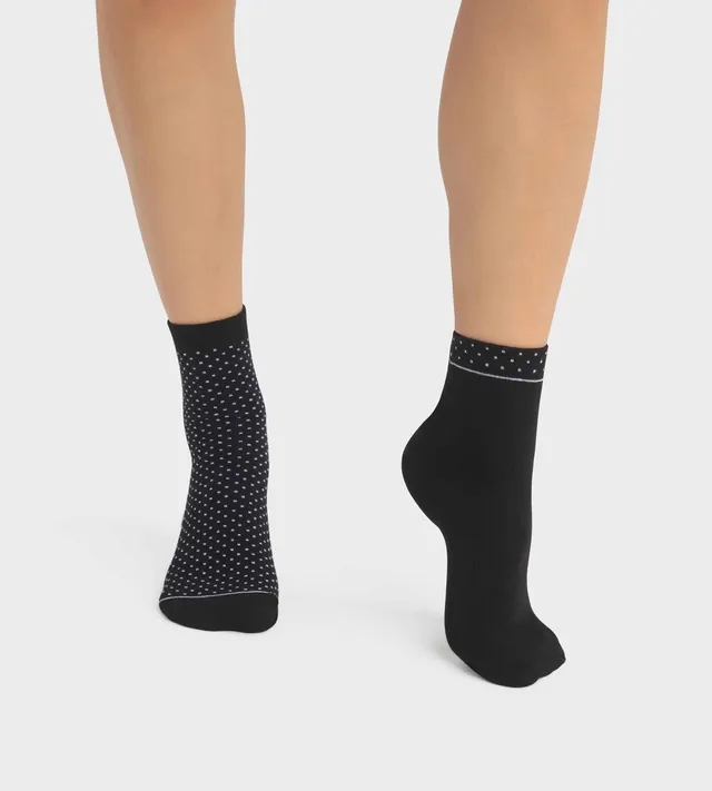 dim-good-lot-de-2-paires-chaussettes-femme-coton-bio-pois-noir image 1