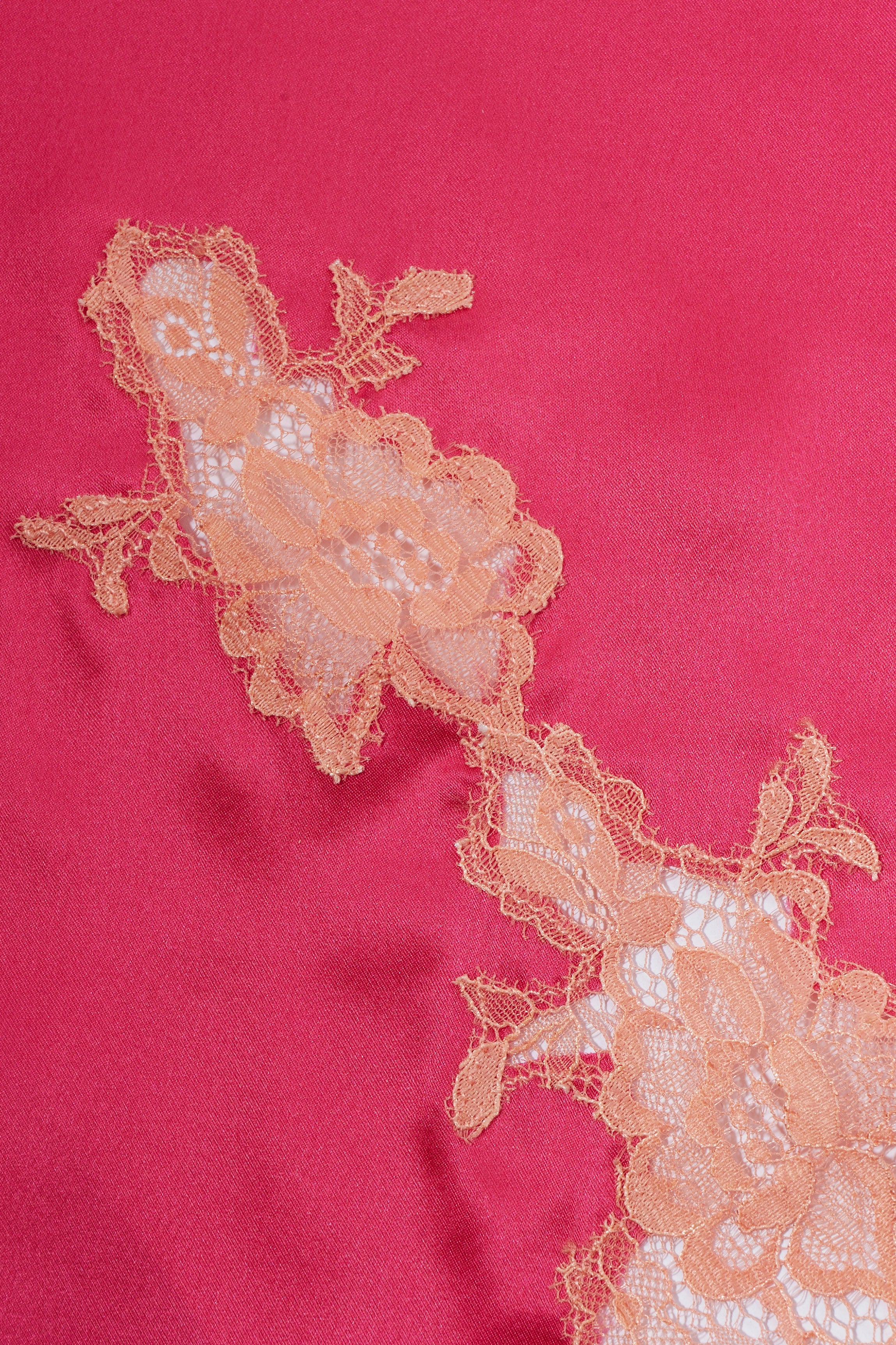 cadolle-nuisette-soie-rose-dentelle-corail image 3