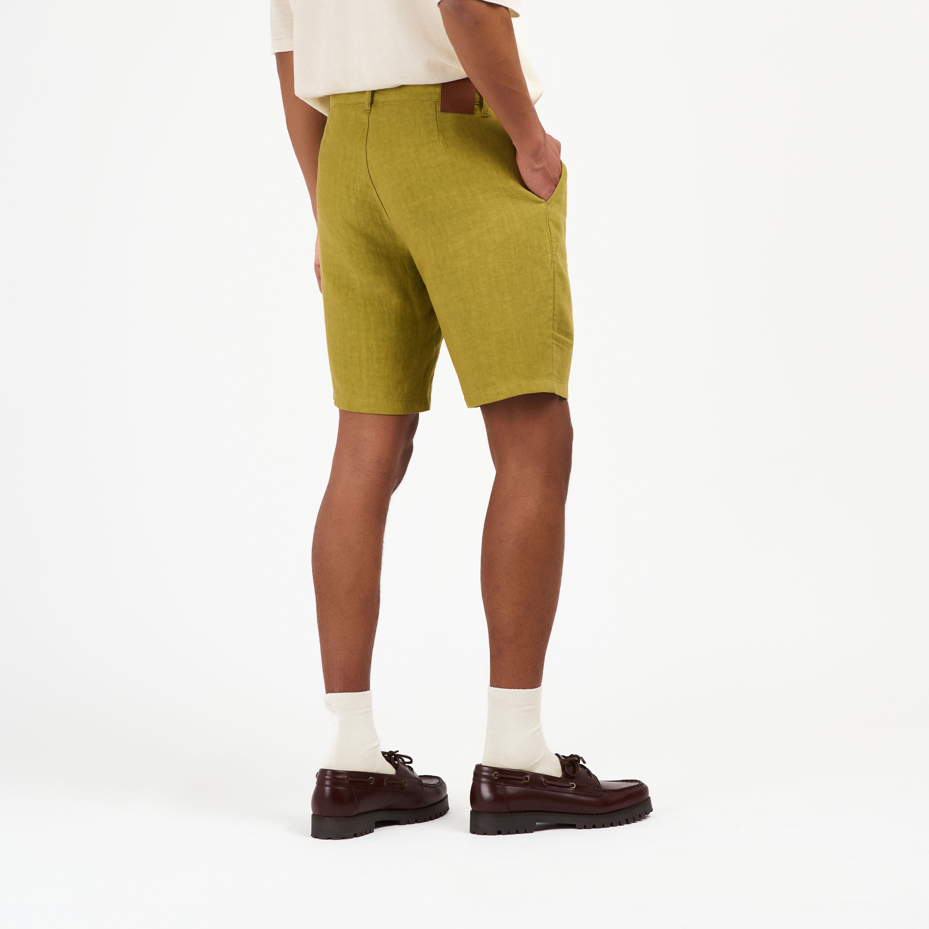atelier-tuffery-short-jules-homme-ajust-olive-en-lin image 6
