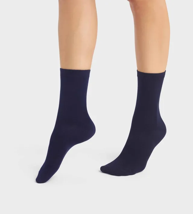 dim-bambou-lot-de-2-paires-de-chaussettes-femme-bleu-marine-en-viscose image 1