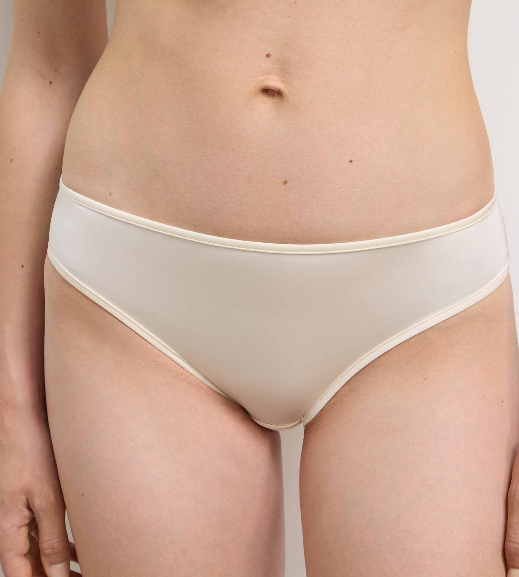 dim-x-ines-de-la-fressange-culotte-ivoire-micro-satin-et-tulle image 6