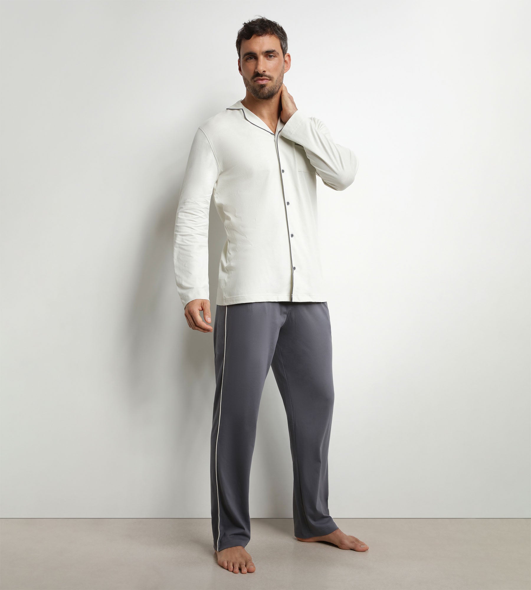 dim-nightwear-ensemble-pyjama-homme-chemise-pantalon-jersey-gris-fonc image 1