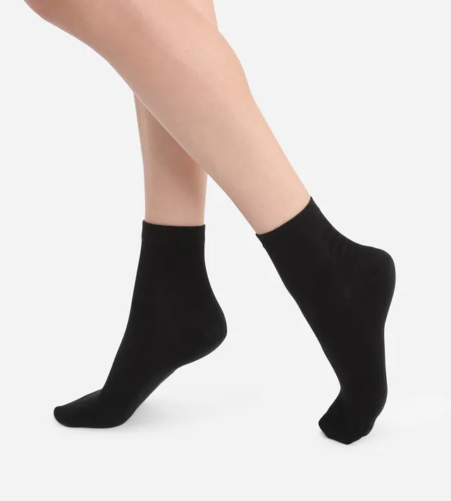 dim-sport-lot-de-2-paires-de-socquettes-noires-femme-coton image 1