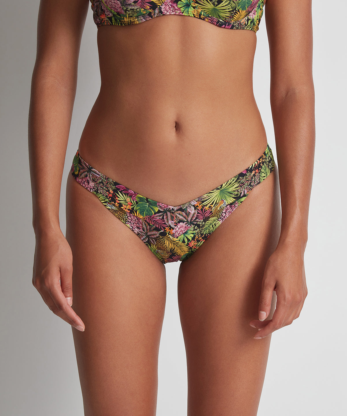 aubade-exotic-fever-bas-mini-c-ur-taille-basse-deep-forest image 3
