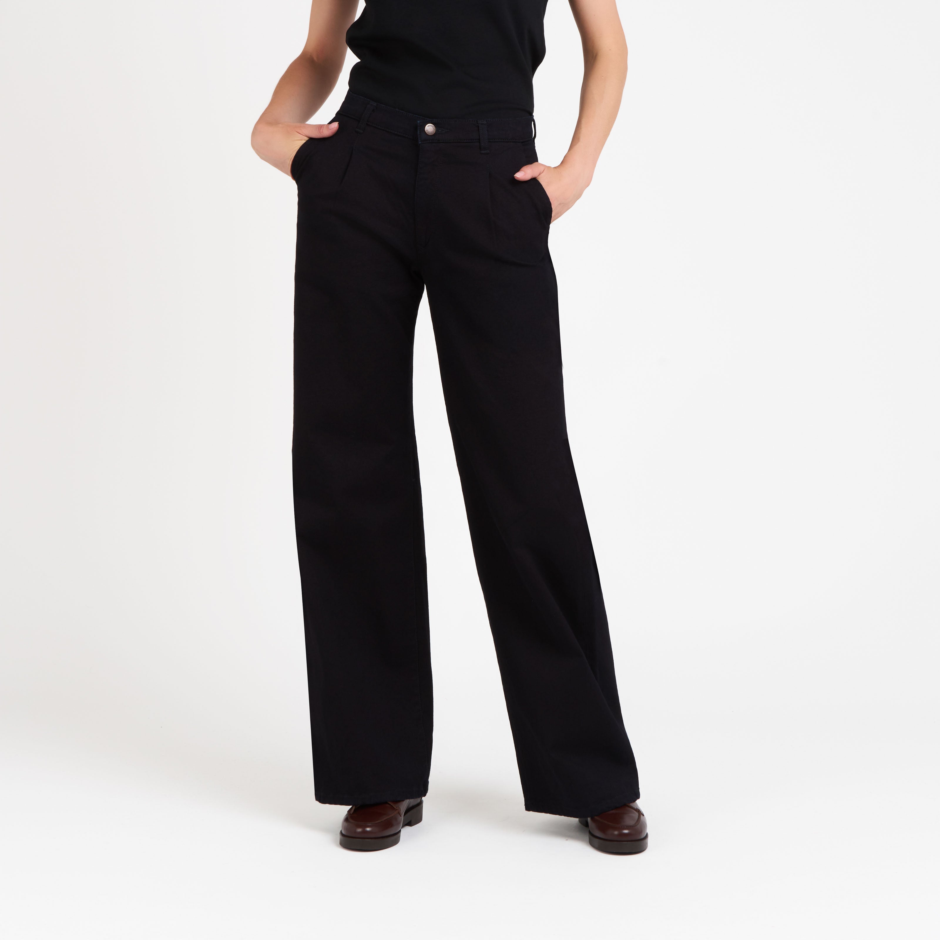 atelier-tuffery-gabi-pantalon-femme-large-taille-haute-en-soie image 2