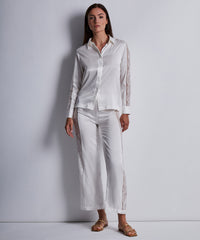 aubade-midnight-whisper-blouse-opale-chemise-en-soie-avec-inserts-en-dentelle-et image 4