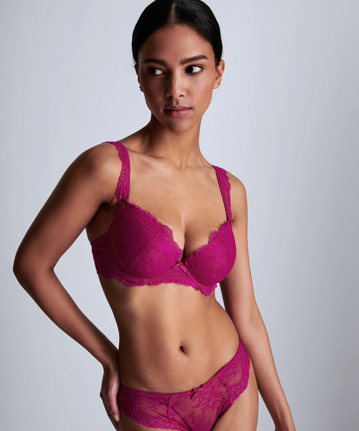 aubade-danse-des-sens-soutien-gorge-push-up-coques-pink-pulsion-dentelle-fuchsia image 2