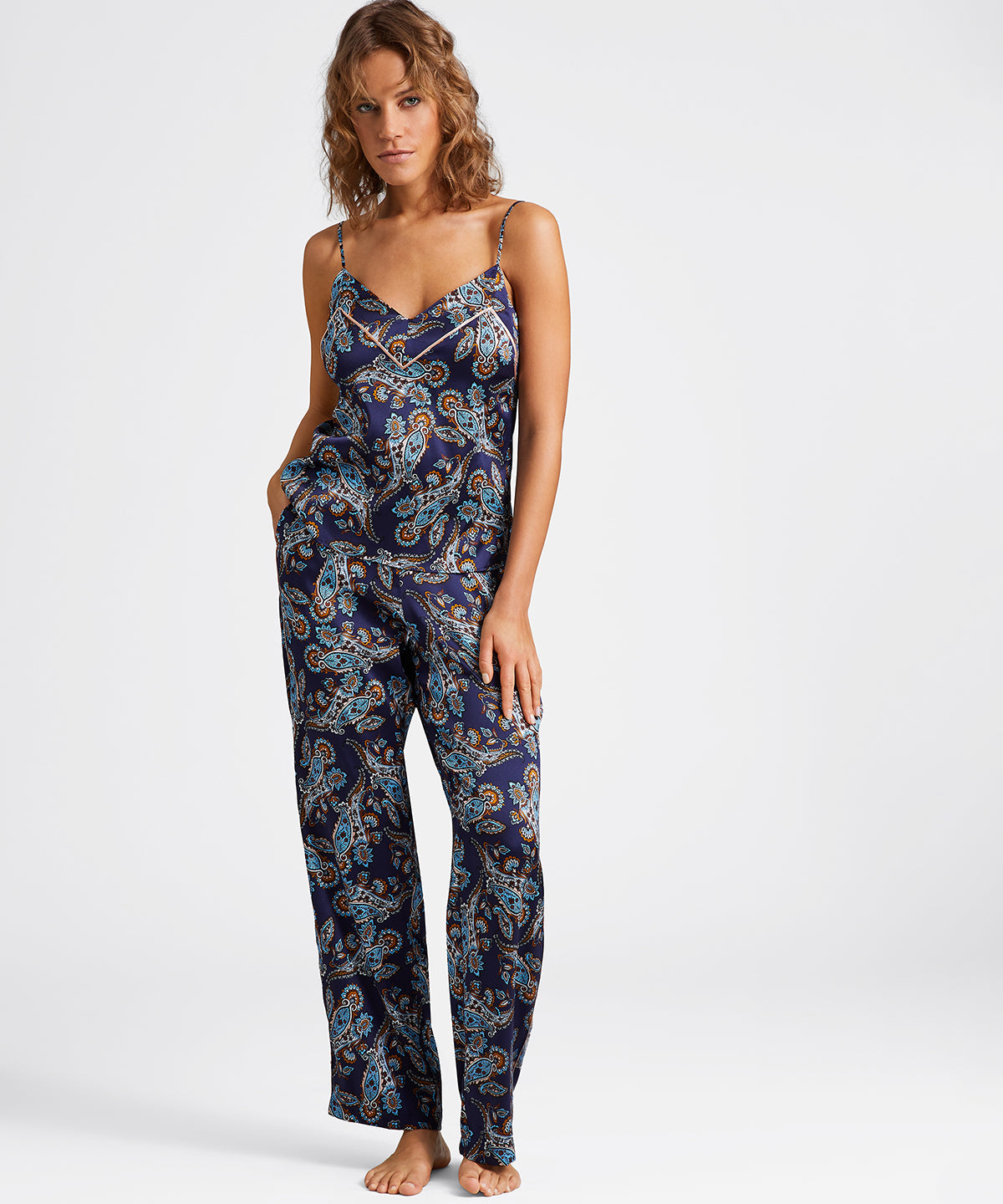 aubade-silk-by-night-top-fines-bretelles-blue-cachemire image 2