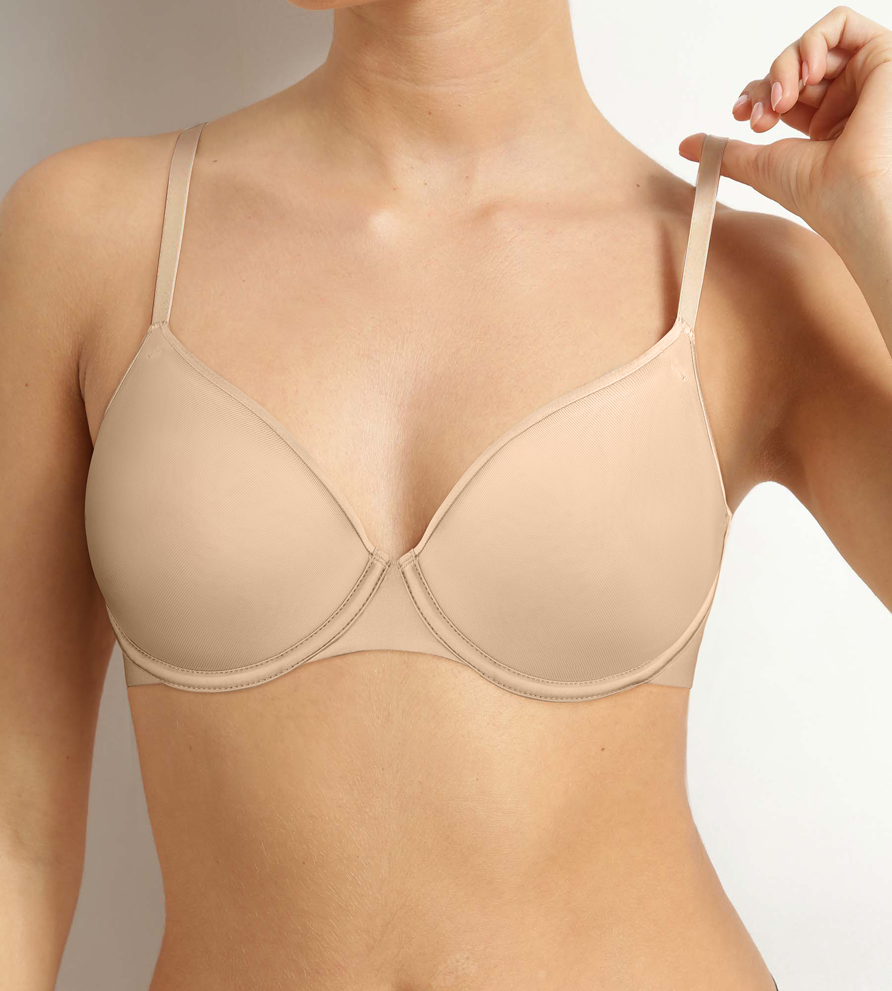 dim-invisible-soutien-gorge-corbeille-en-microfibre-nude-peau-claire image 4