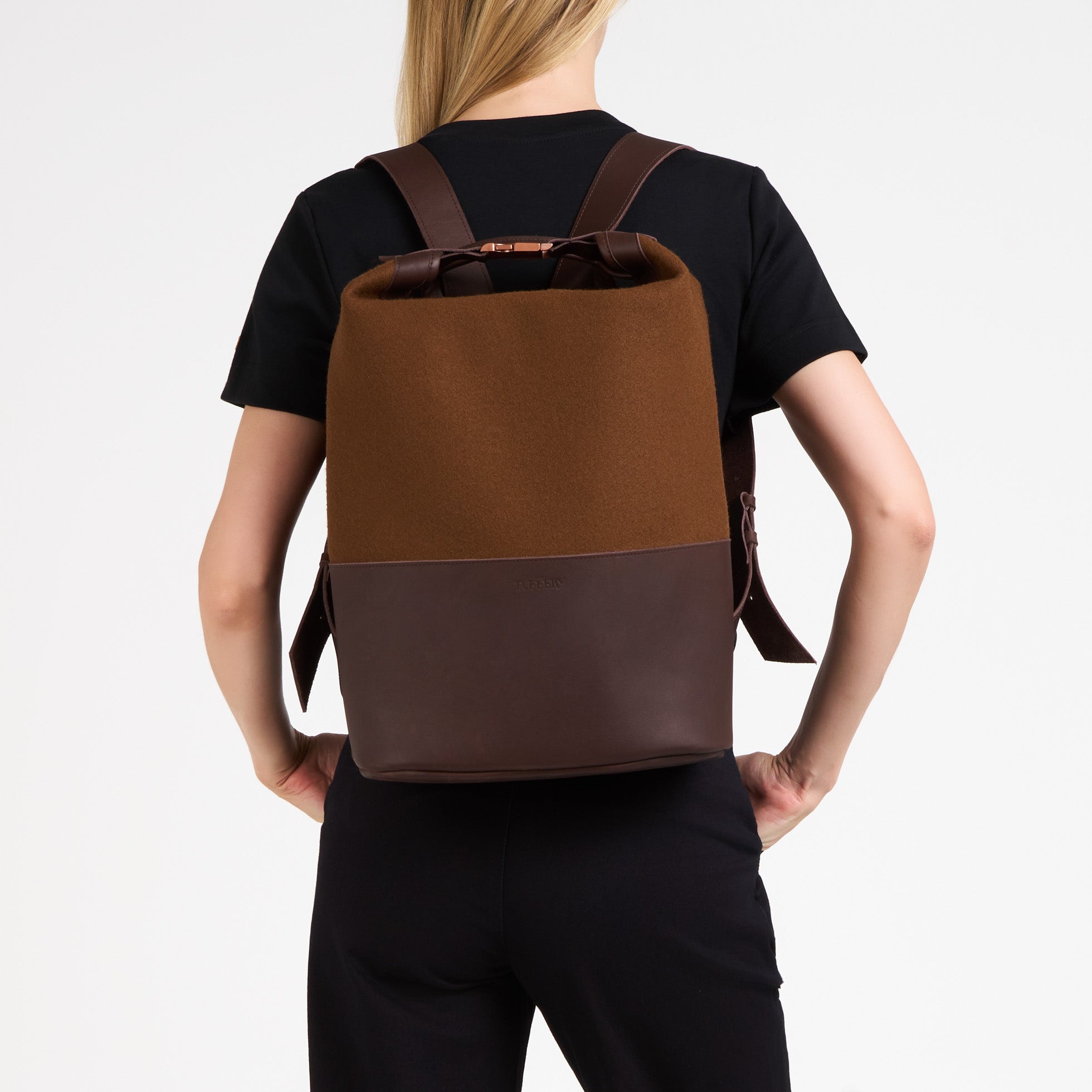 atelier-tuffery-sac-dos-cuir-laine-fran-aise-chocolat image 5