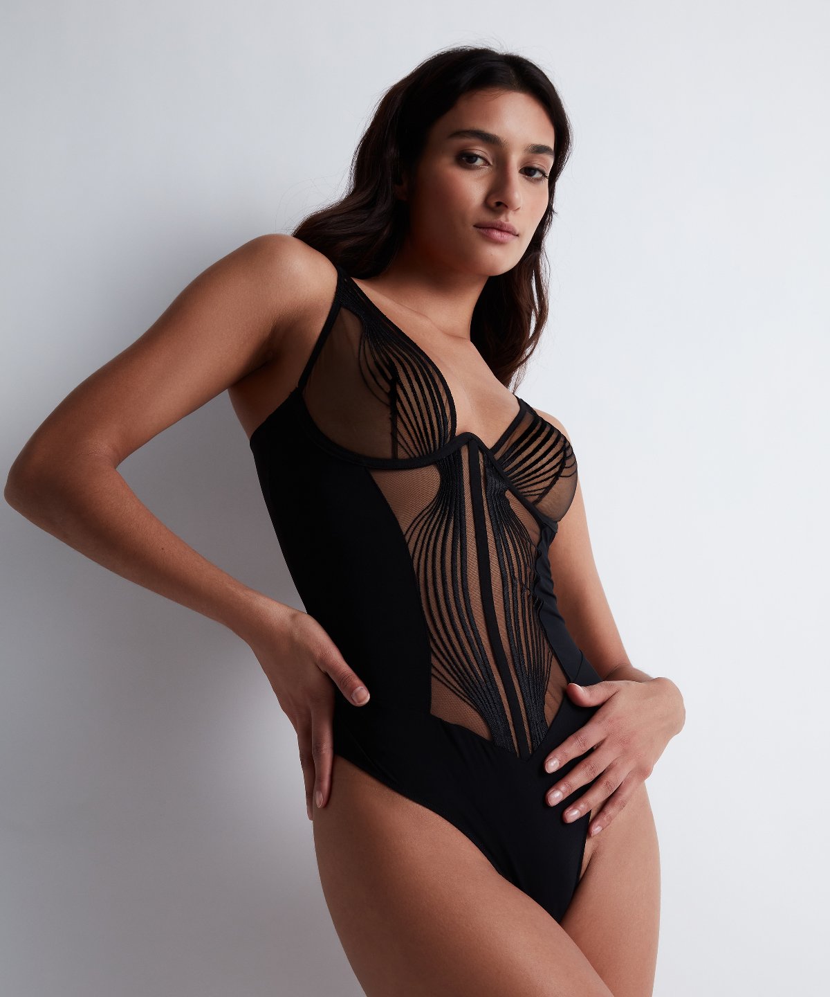 aubade-sumptuous-waves-body-smoky-attraction image 2