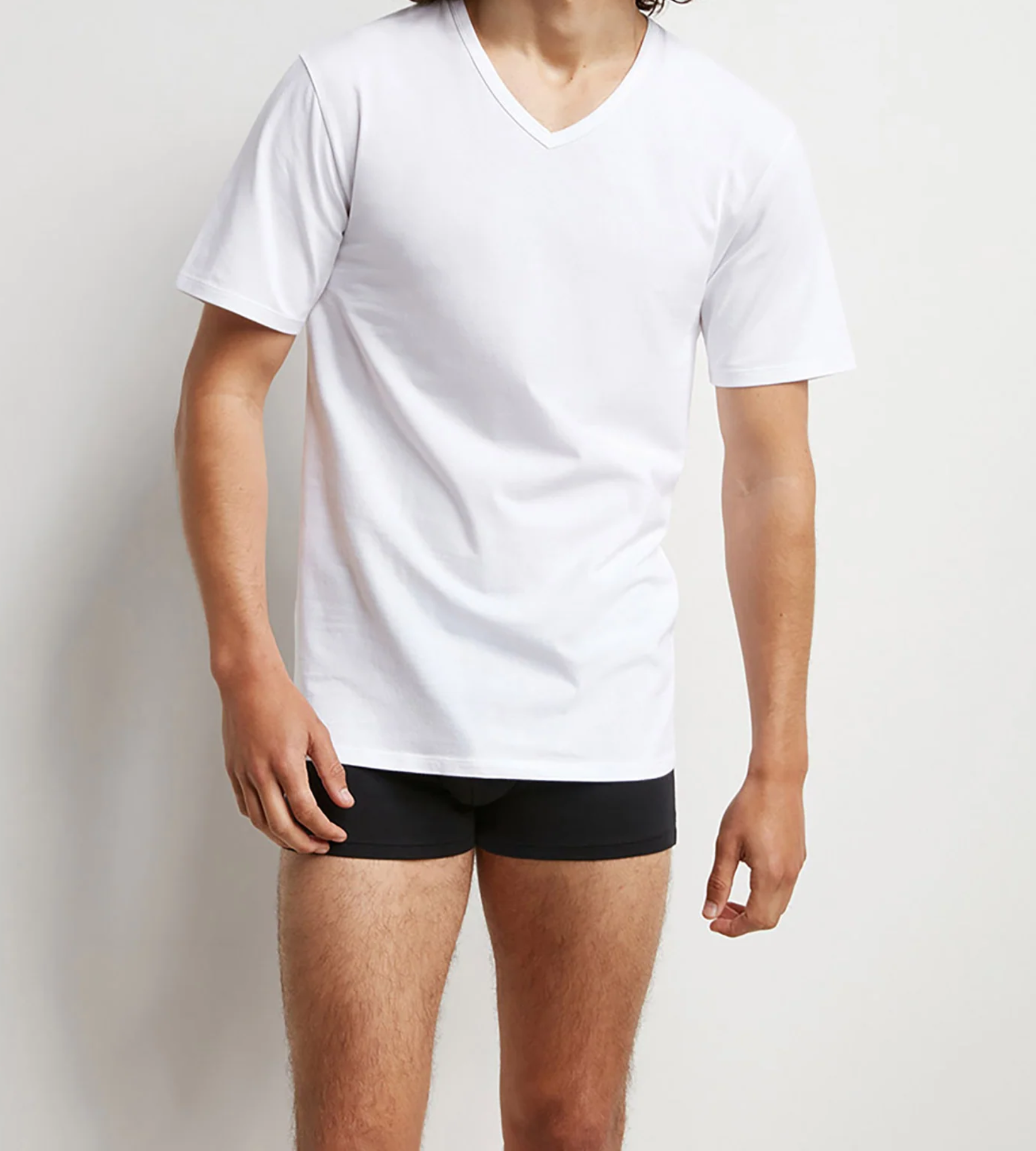 dim-lot-de-2-t-shirts-homme-regul-activ-col-v-blanc image 1