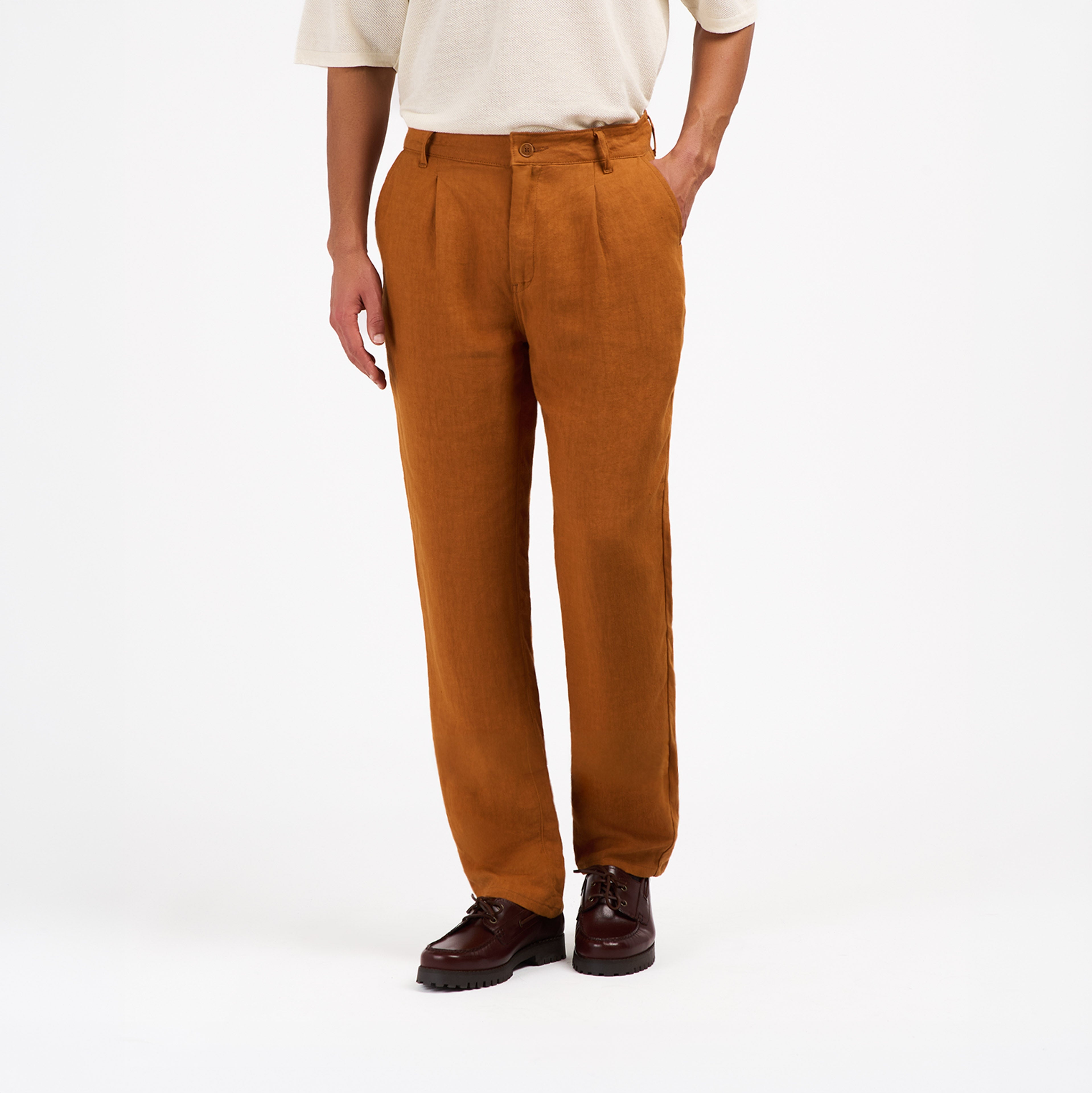 atelier-tuffery-gustave-pantalon-plis-homme-ample-en-lin-rouille image 4