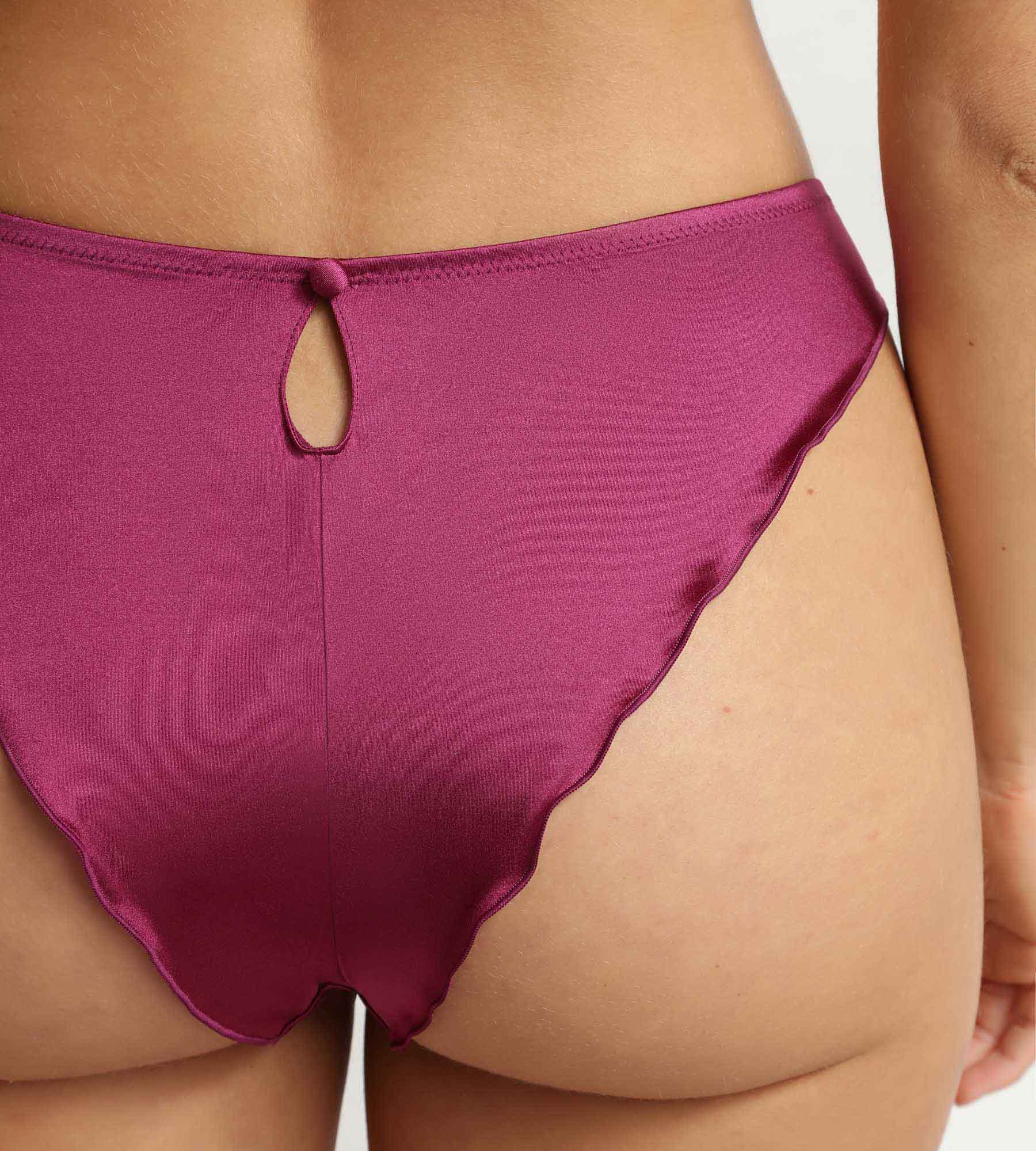 dim-slip-br-silien-silk-radiance-microfibre-satin-e-fruits-des-bois image 6