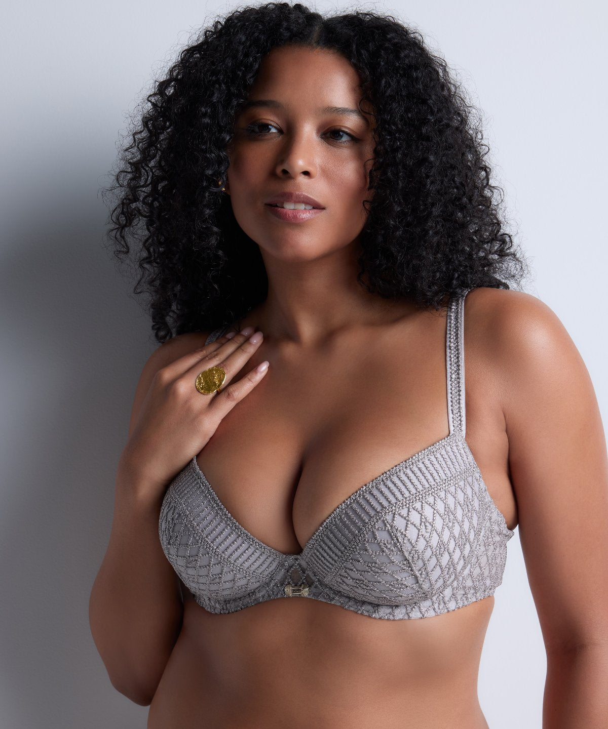 aubade-stardust-dream-soutien-gorge-push-up-coques-cosmos-silver-2 image 2