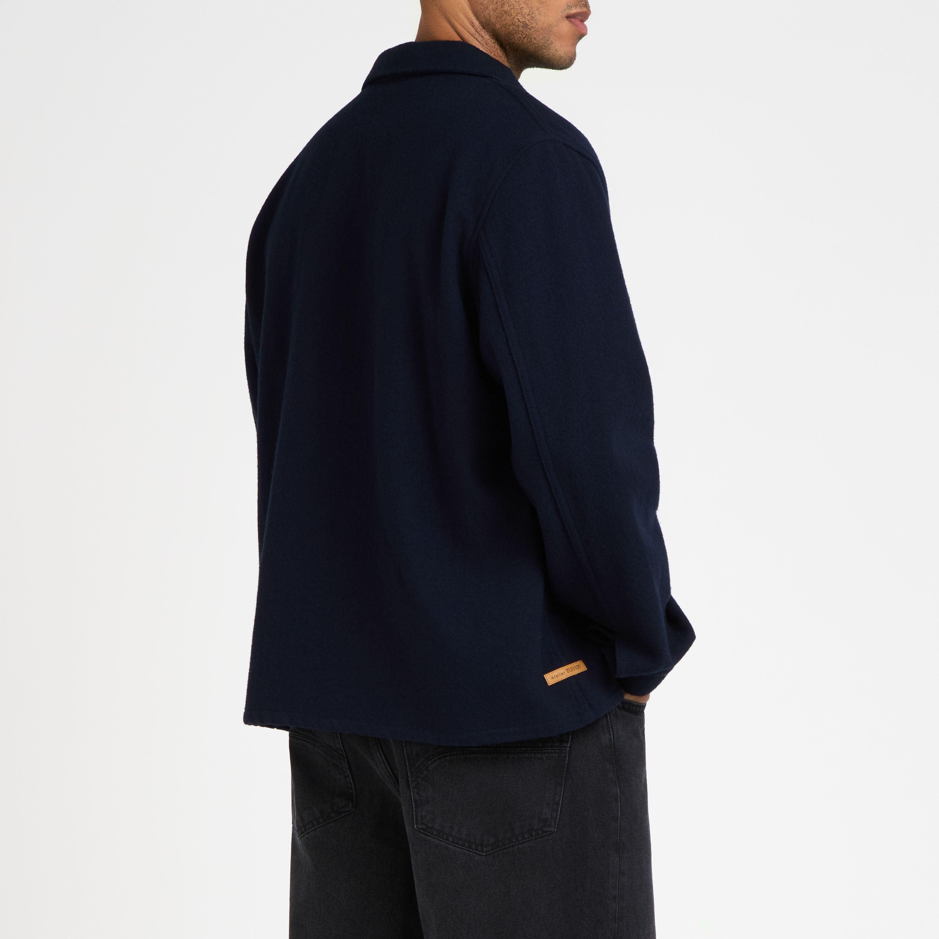 atelier-tuffery-aubrac-surchemise-homme-droite-laine-fran-aise-marine image 4