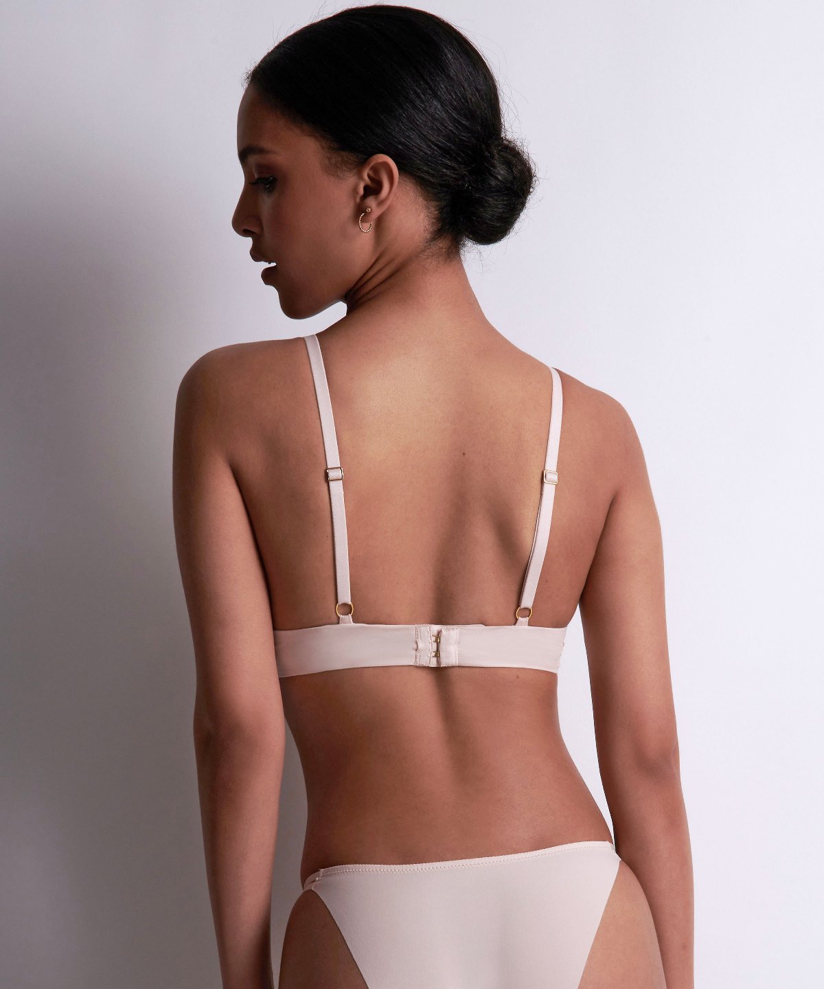 aubade-my-desire-soutien-gorge-plunge-foulard-love-affair image 4