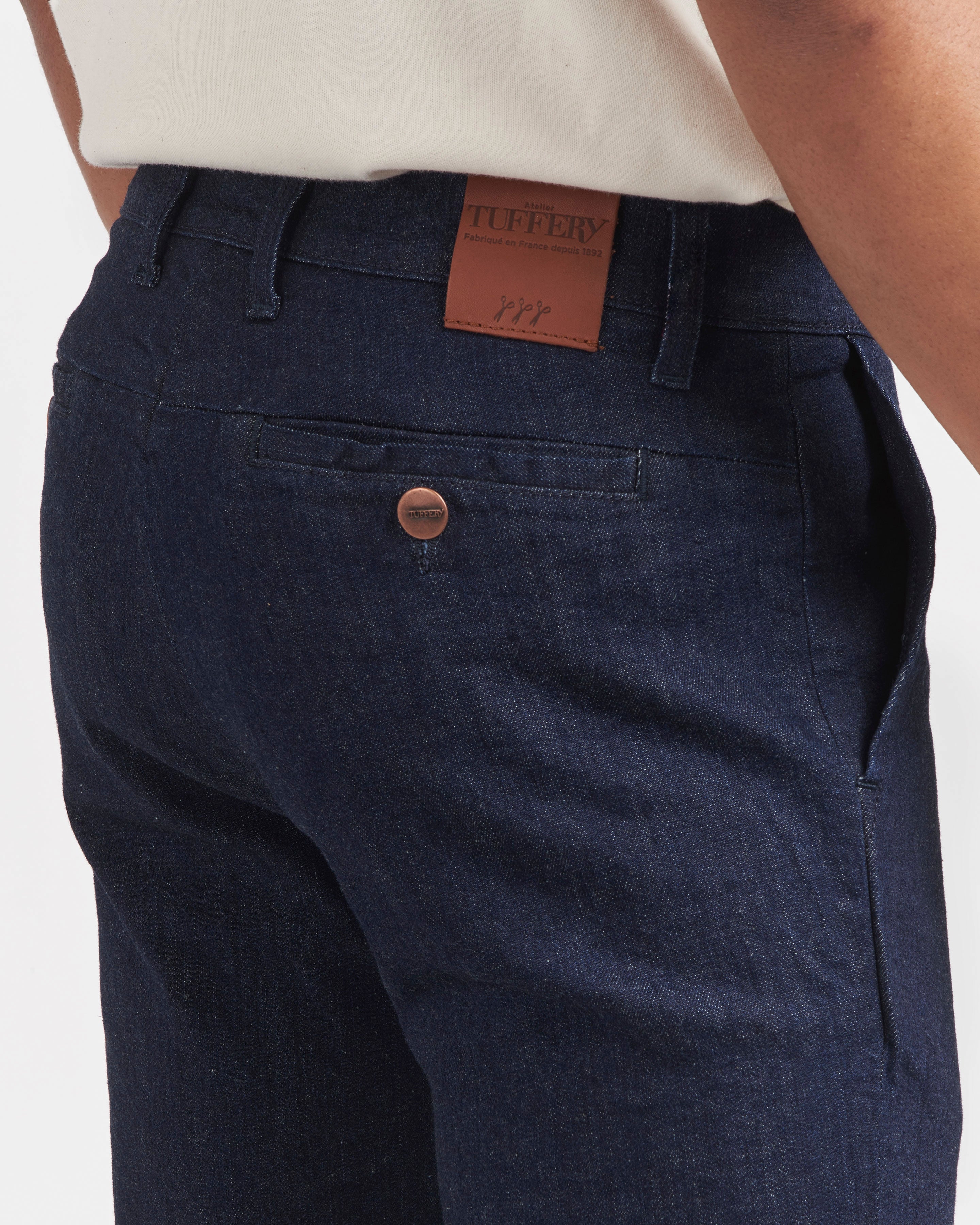 atelier-tuffery-ernest-chino-homme-droit-ajust-brut-coton-bio image 5