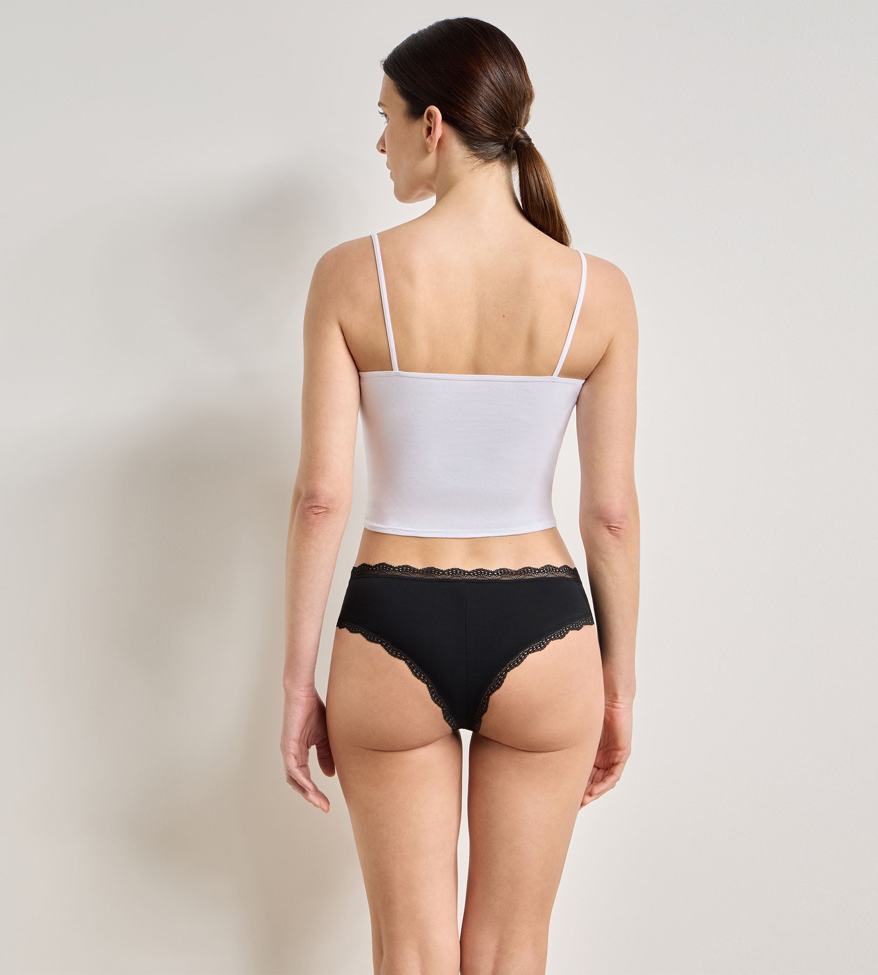 dim-lot-de-2-culottes-femme-daily-coton-dentelle-noir image 4