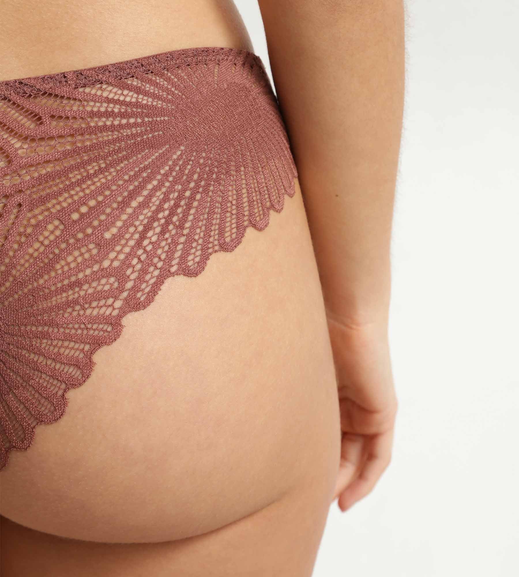 dim-chocolove-slip-br-silien-femme-satin-et-dentelle-marron-nutmeg image 6