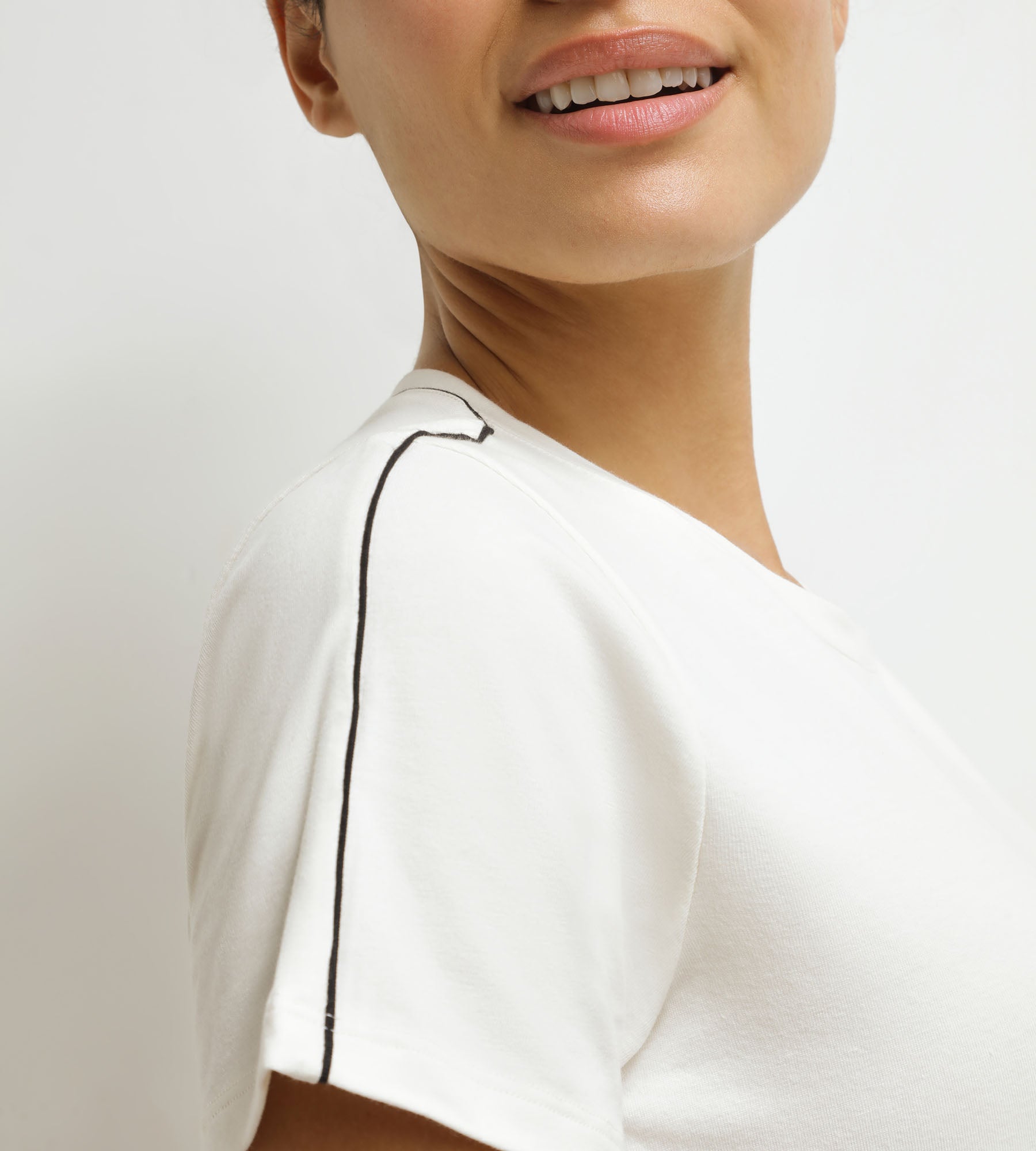 dim-move-t-shirt-de-sport-femme-thermor-gulateur-cru image 6