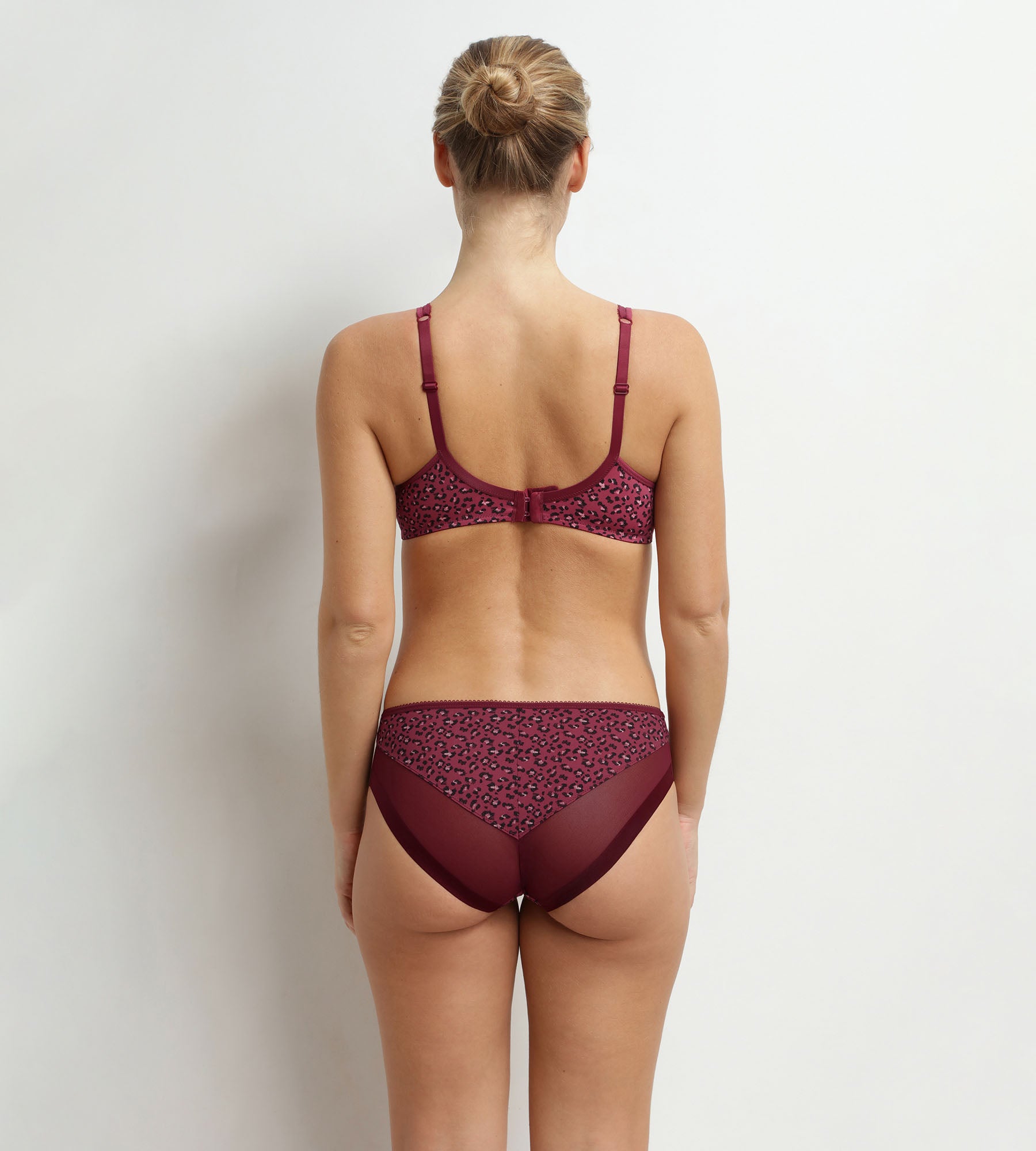 dim-generous-soutien-gorge-embo-tant-armatures-microfibre-et-tulle-rouge-marron image 4